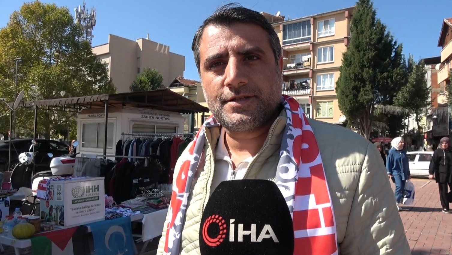 Tavşanlı&rsquo;da giysi satışlarından elde edilen gelir Gazze&rsquo;deki &ccedil;ocuklara umut olacak
