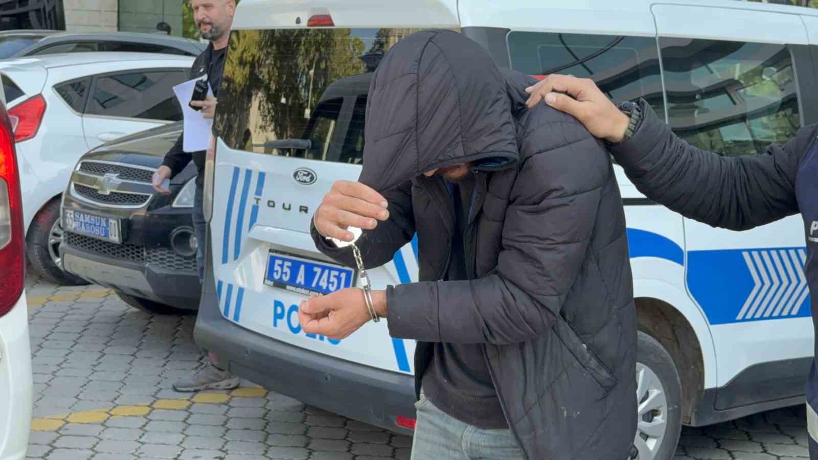 Eşinin kaburgalarını kıran koca tutuklandı
