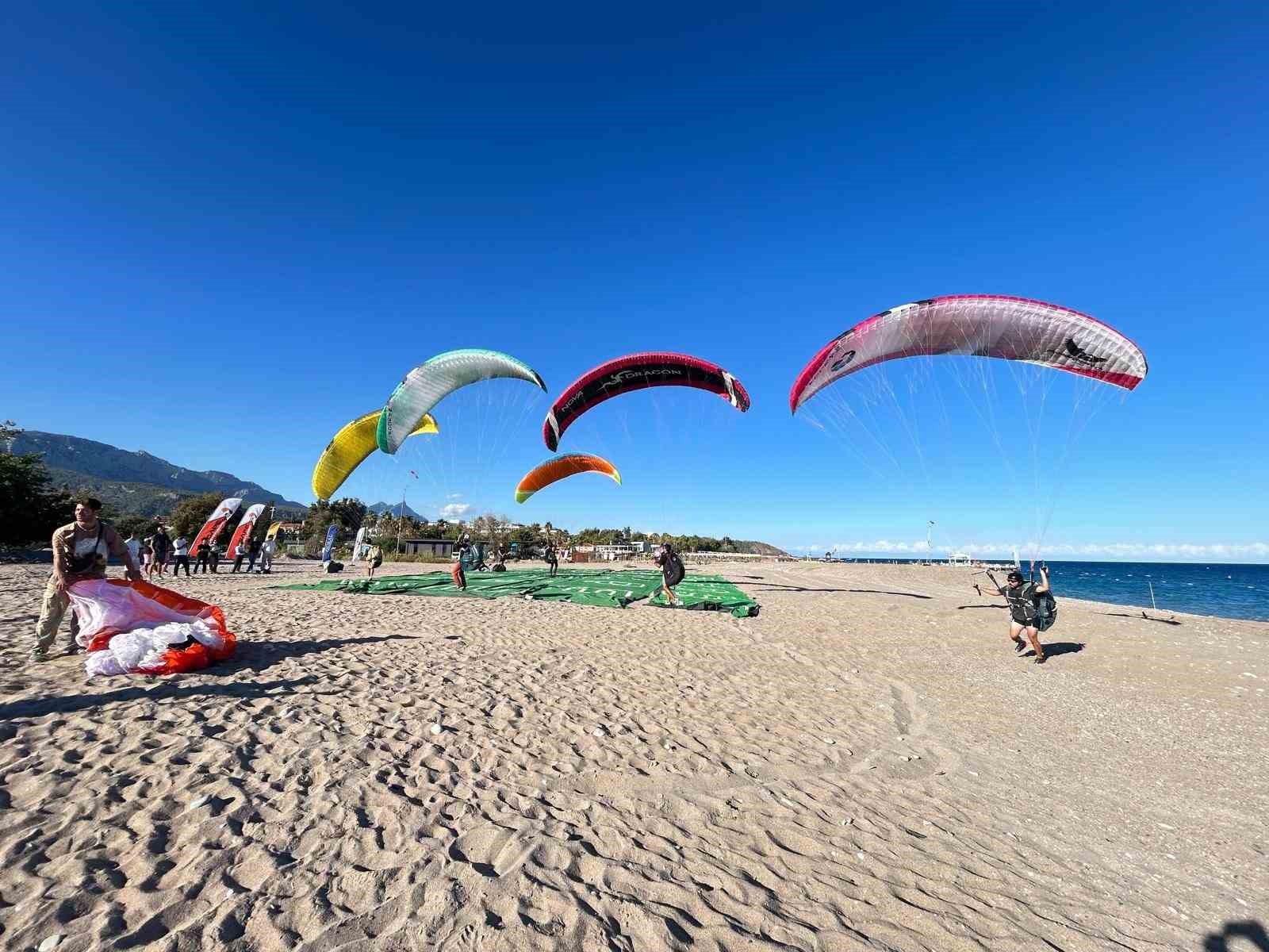 En iyi pilotlar aynı gökyüzünde buluştu