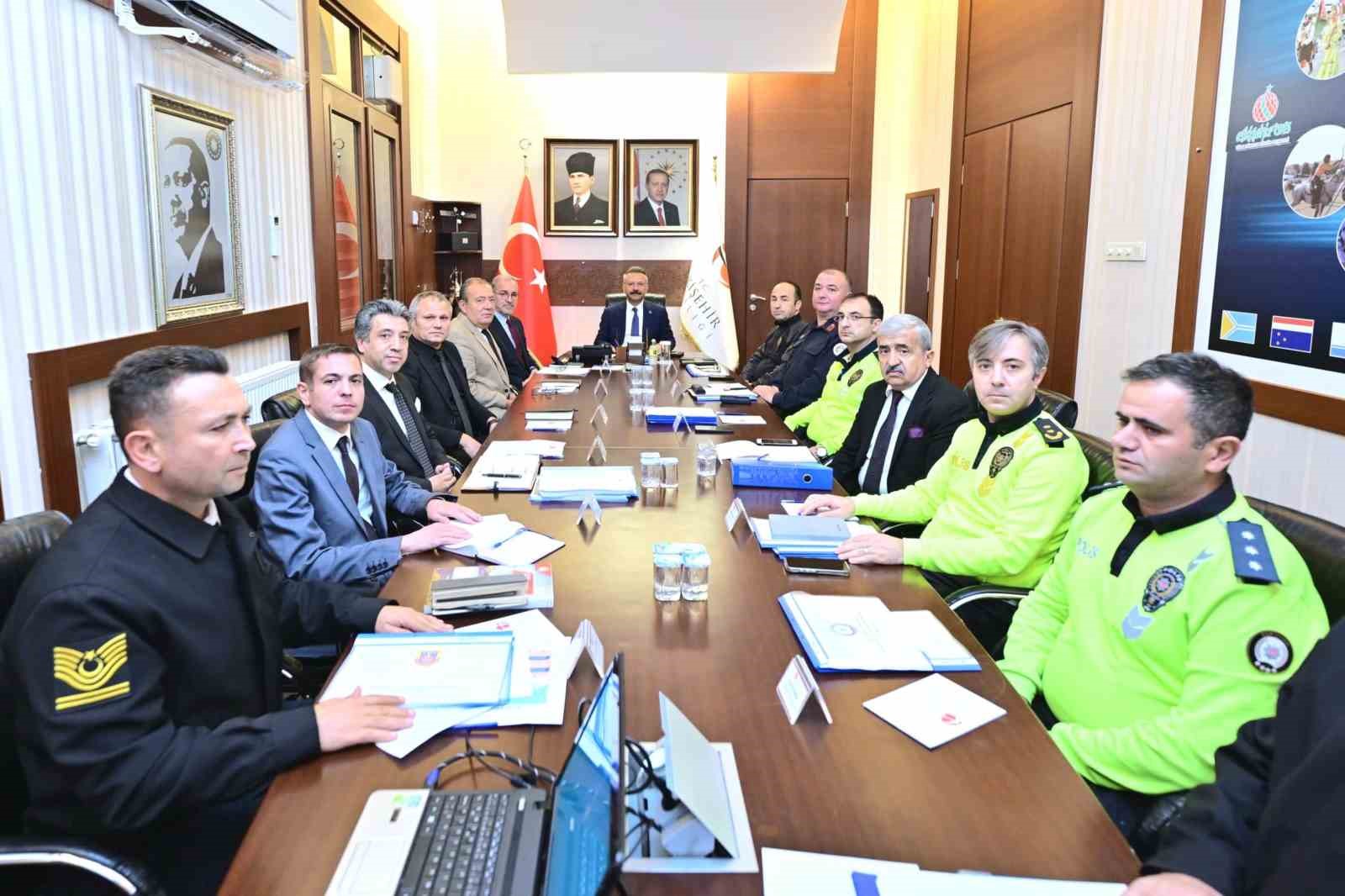 Eskişehir’de trafik güvenliğine ilişkin güncel düzenlemeler değerlendirildi