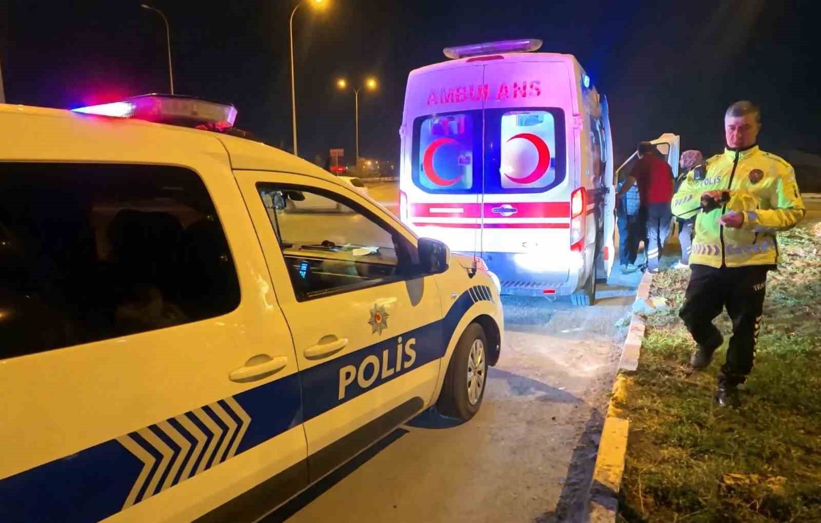 Aksaray&rsquo;da alkoll&uuml; s&uuml;r&uuml;c&uuml; kazaya sebep oldu: 2 yaralı
