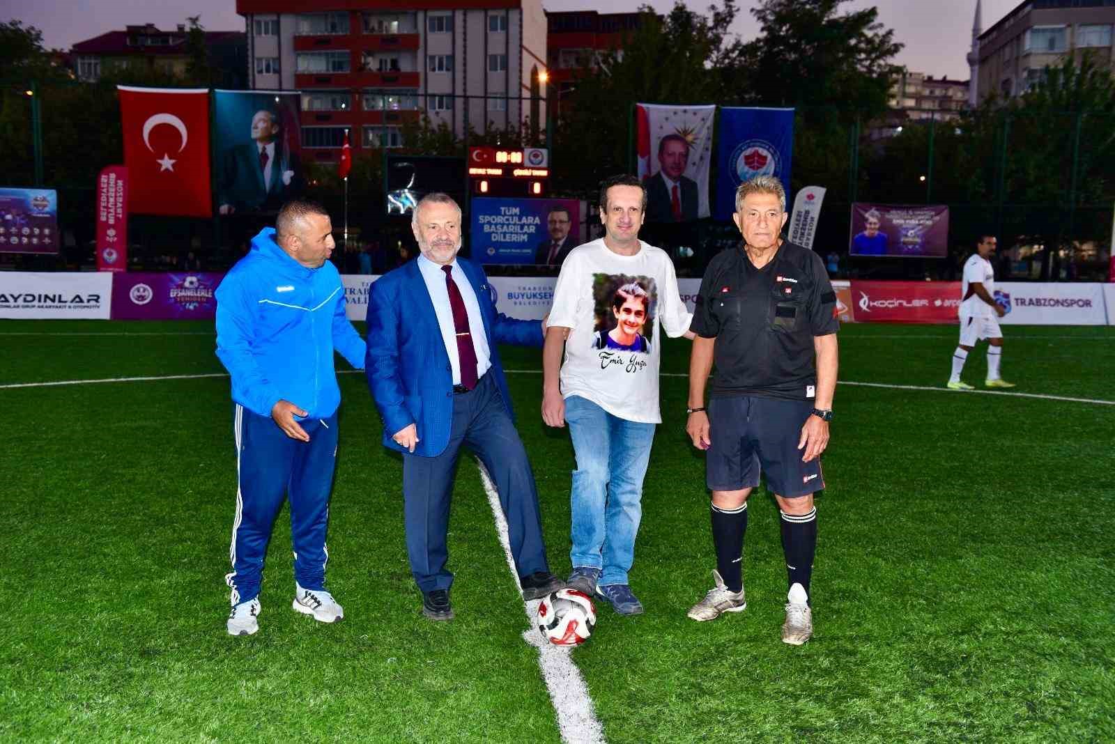 Trabzonspor’un efsaneleri Emir Yuşa için sahaya çıktı