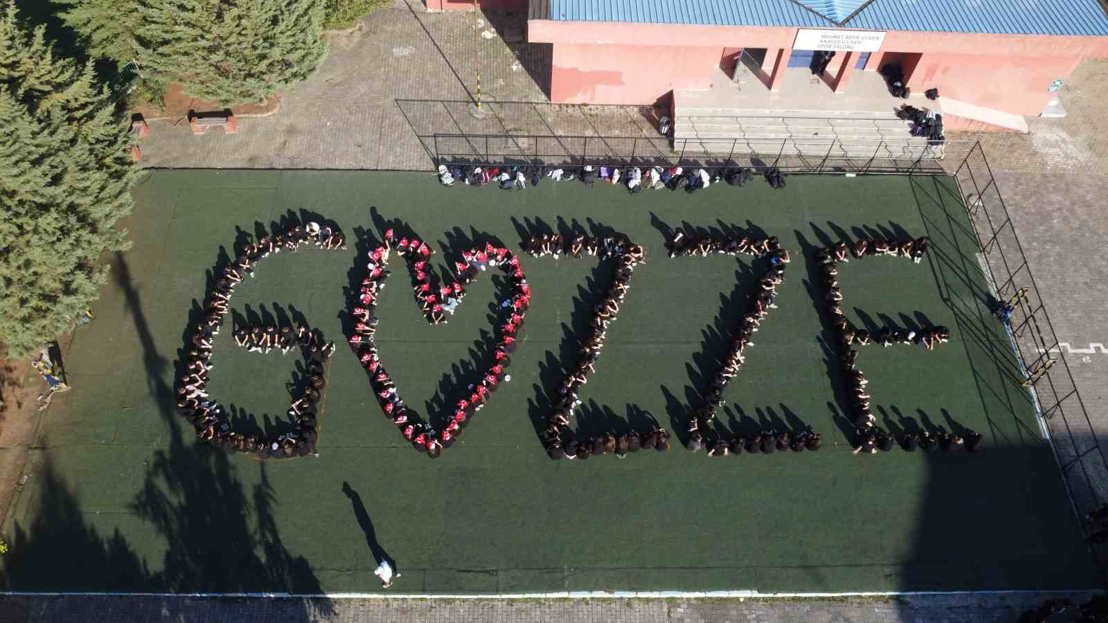 Ordu’da öğrencilerden Filistin’e destek: Bin 56 öğrenci "Gazze" yazdı