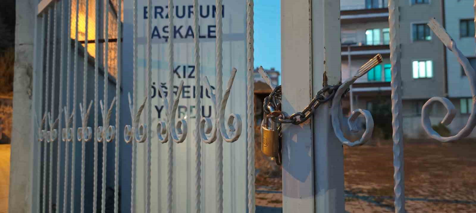 Aşkale&rsquo;de yurt sıkıntısı
