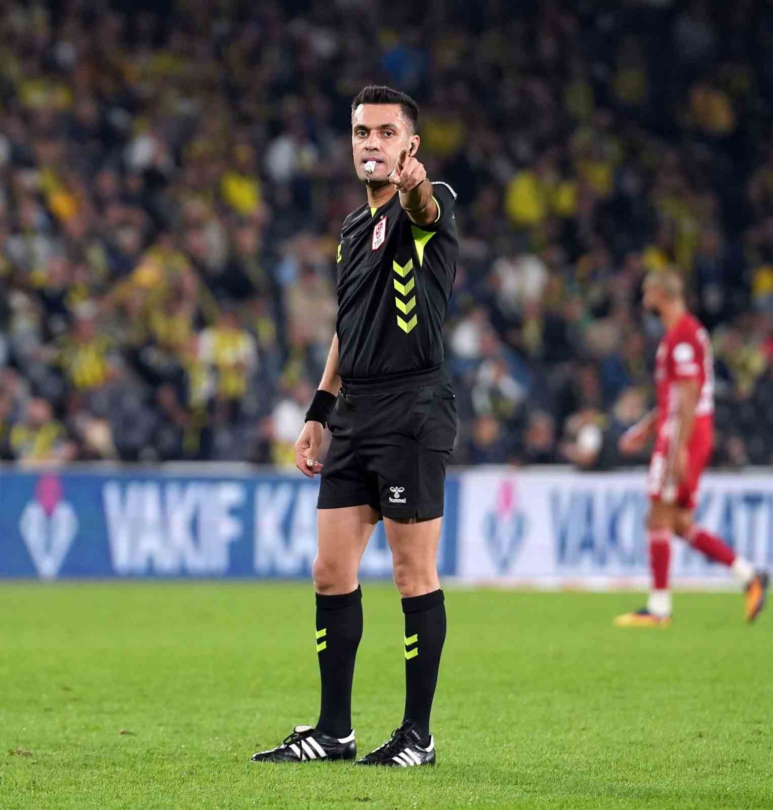 Trendyol Süper Lig&rsquo;de 3 hakem zirvede!