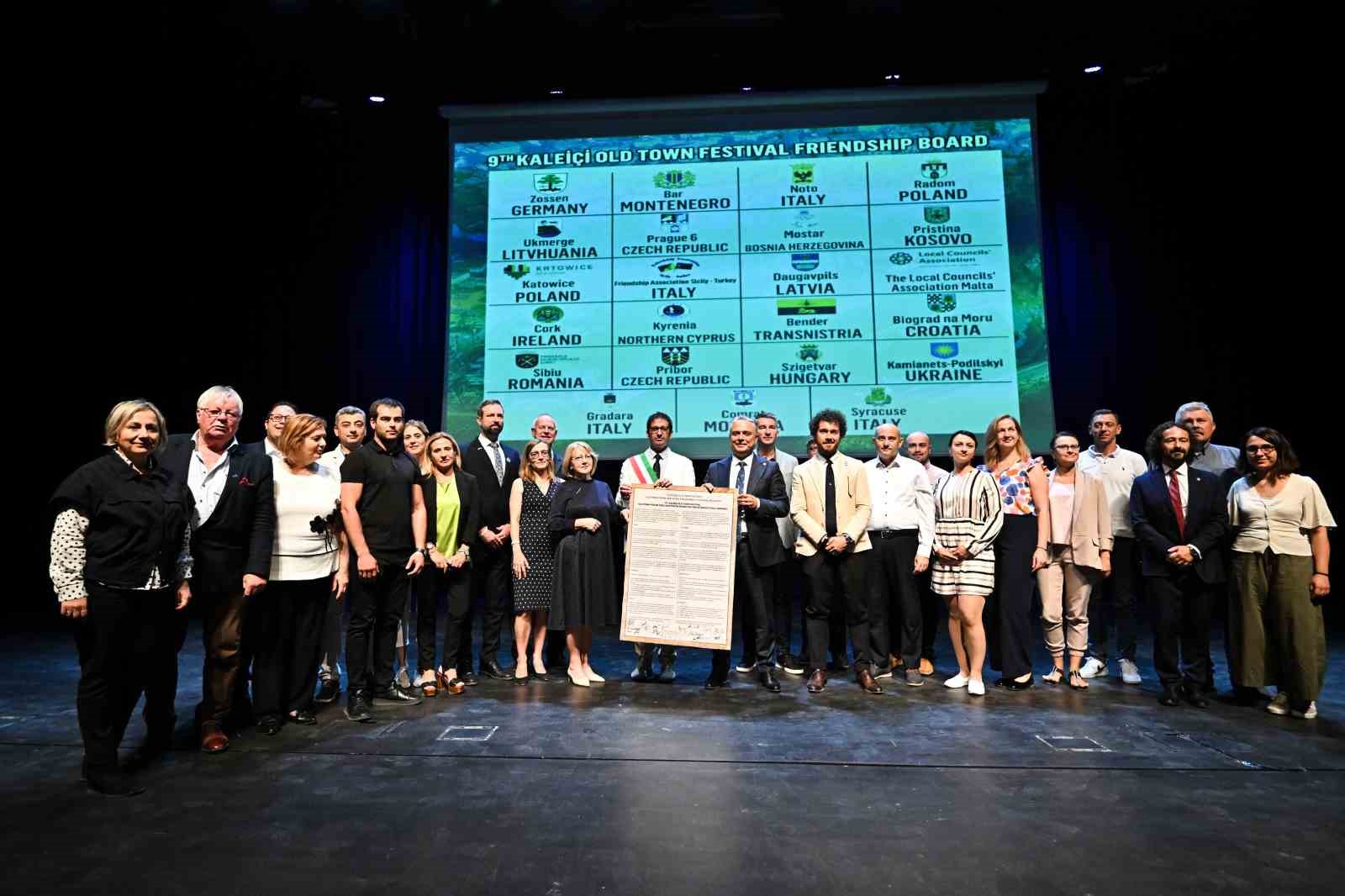 Kalei&ccedil;i Old Town Festivali 21 &uuml;lkeden 26 şehrin heyetlerini ağırlayacak
