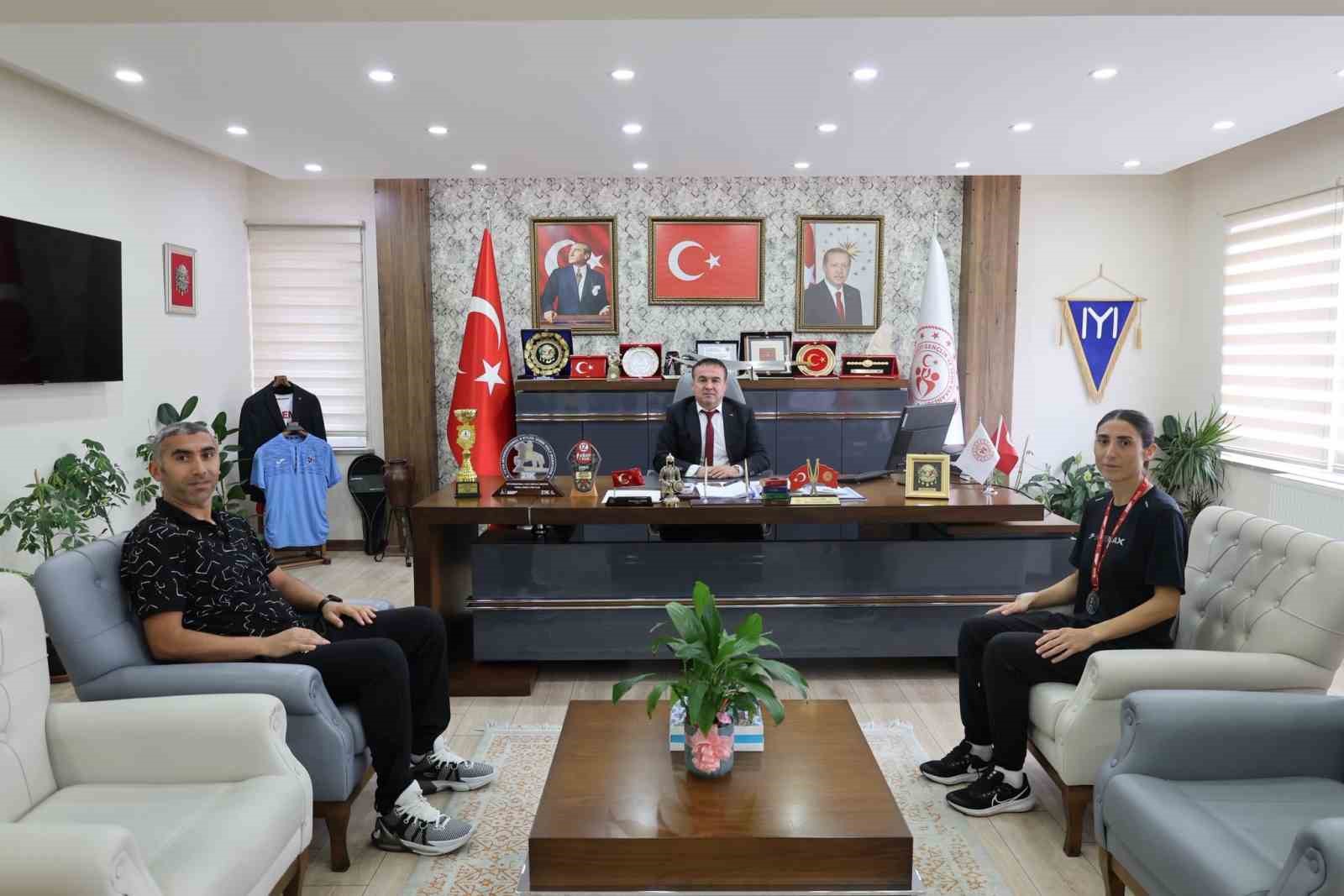 Bilecikli sporcu Sebahat Demir, Türkiye şampiyonu oldu