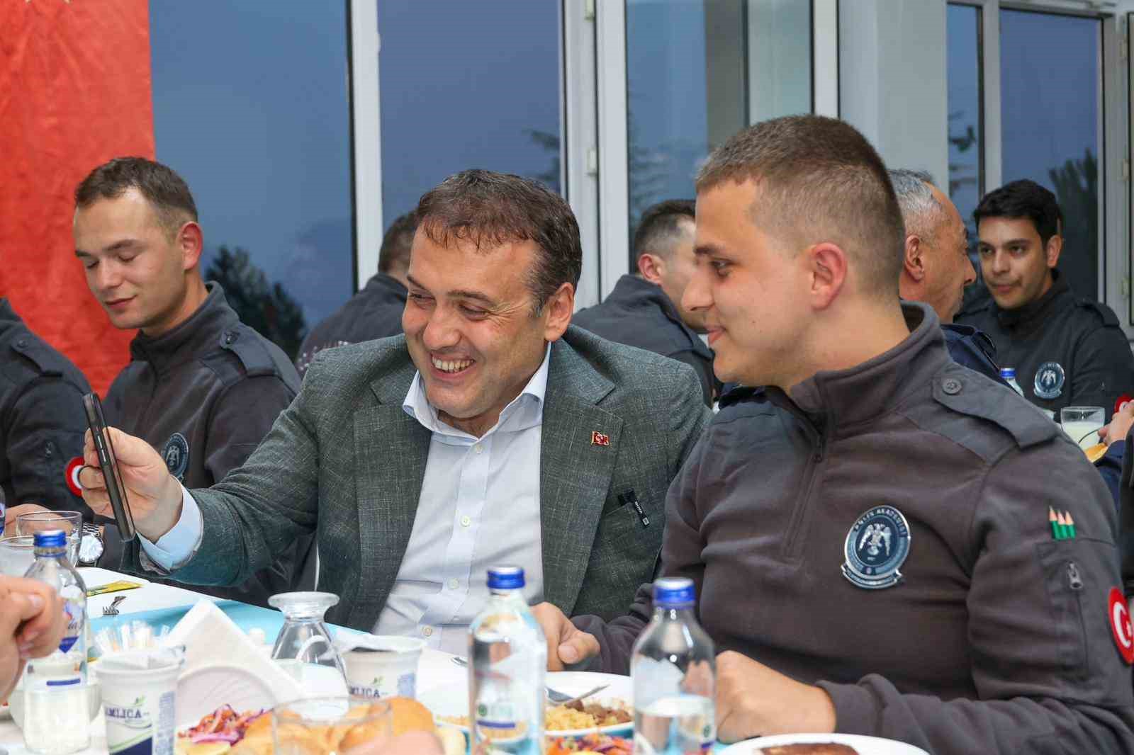 Vali Sözer, POMEM öğrencileriyle bir araya geldi