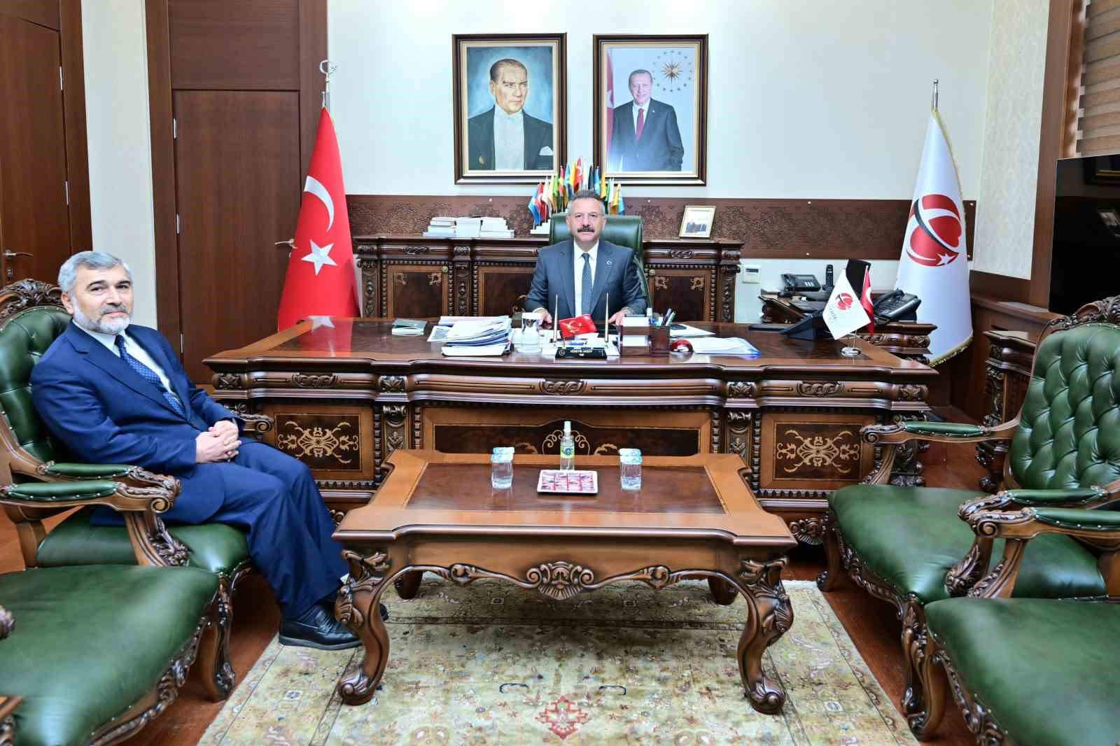 İl Müftüsü Gül, Vali Aksoy’u ziyaret etti