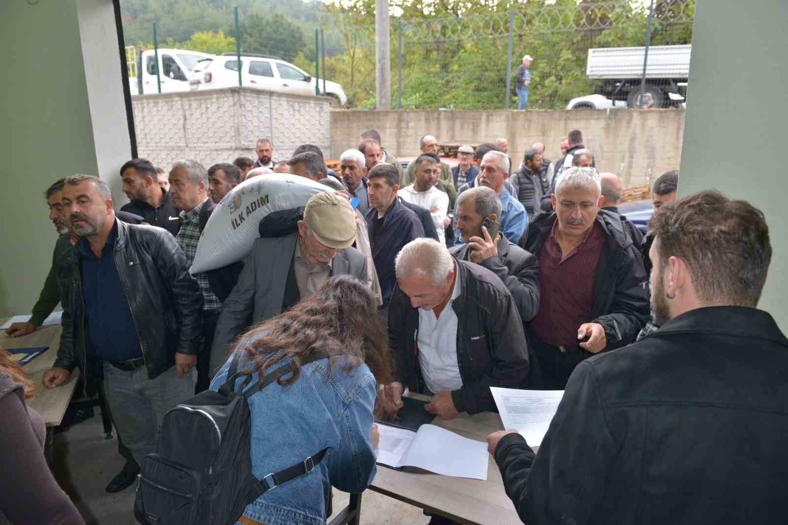 Bursa&rsquo;da çiftçilere tohum desteği