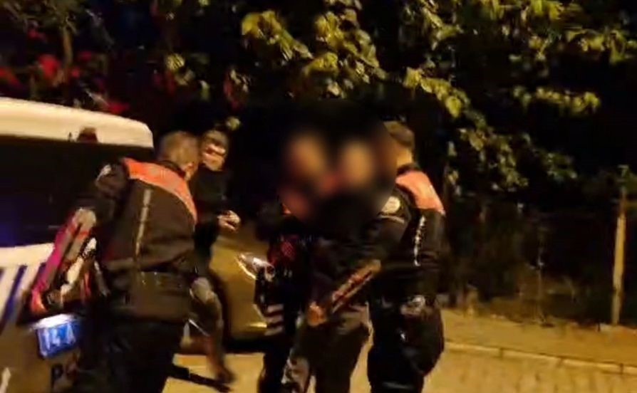 Polisin "dur" ihtarına uymayan alkollü sürücüye 18 bin lira ceza