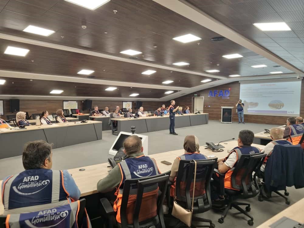 Kayseri&rsquo;de 100 muhtara afet eğitimi verildi

