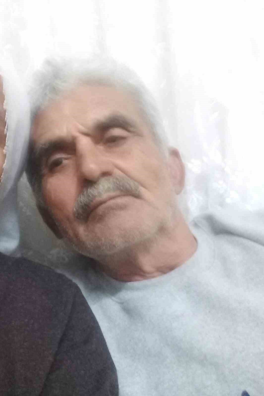 Kontrols&uuml;z kavşakta &ouml;l&uuml;ml&uuml; kaza
