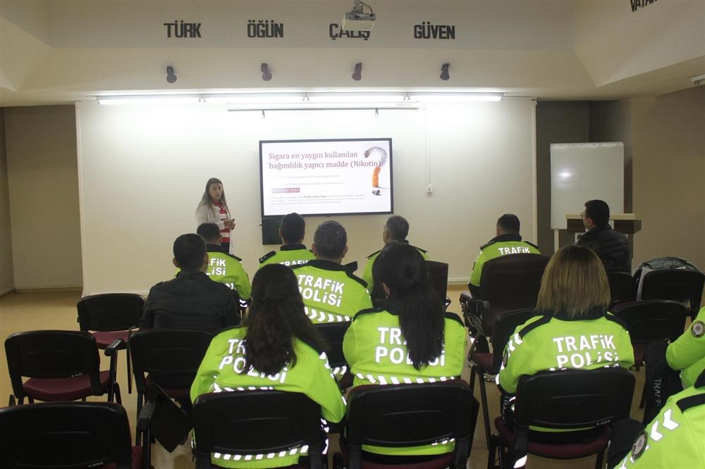 Tütün ve tütün ürünlerinin zararları anlatıldı