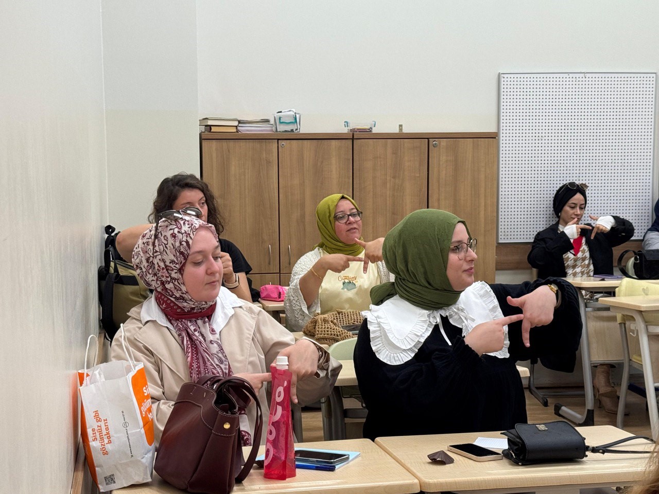 SGM&rsquo;de işaret dili kurslarına yoğun ilgi
