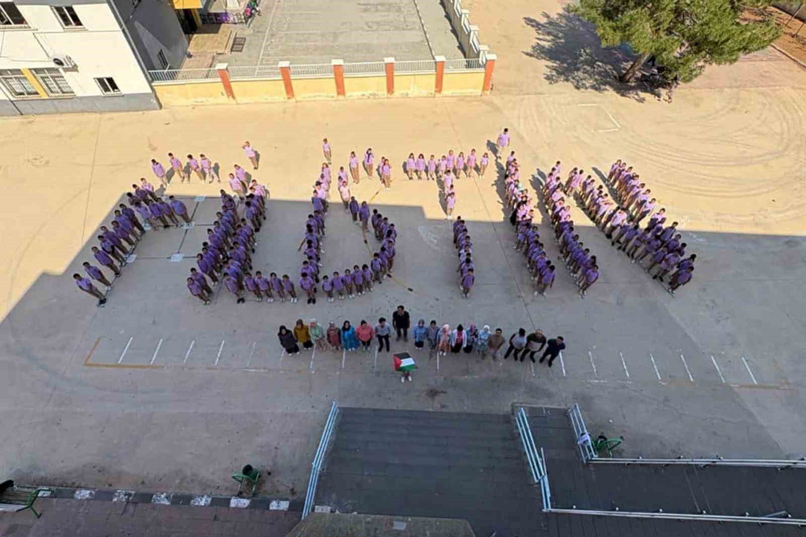 Arabanlı öğrencilerden Gazze’ye destek etkinlikleri