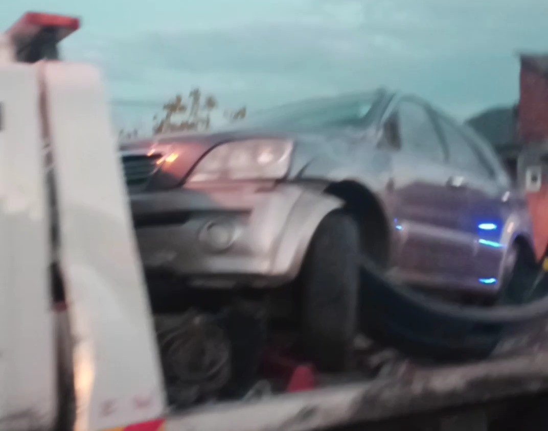 Ordu’da çekici kamyonet ile minibüs kafa kafaya çarpıştı: 3 yaralı