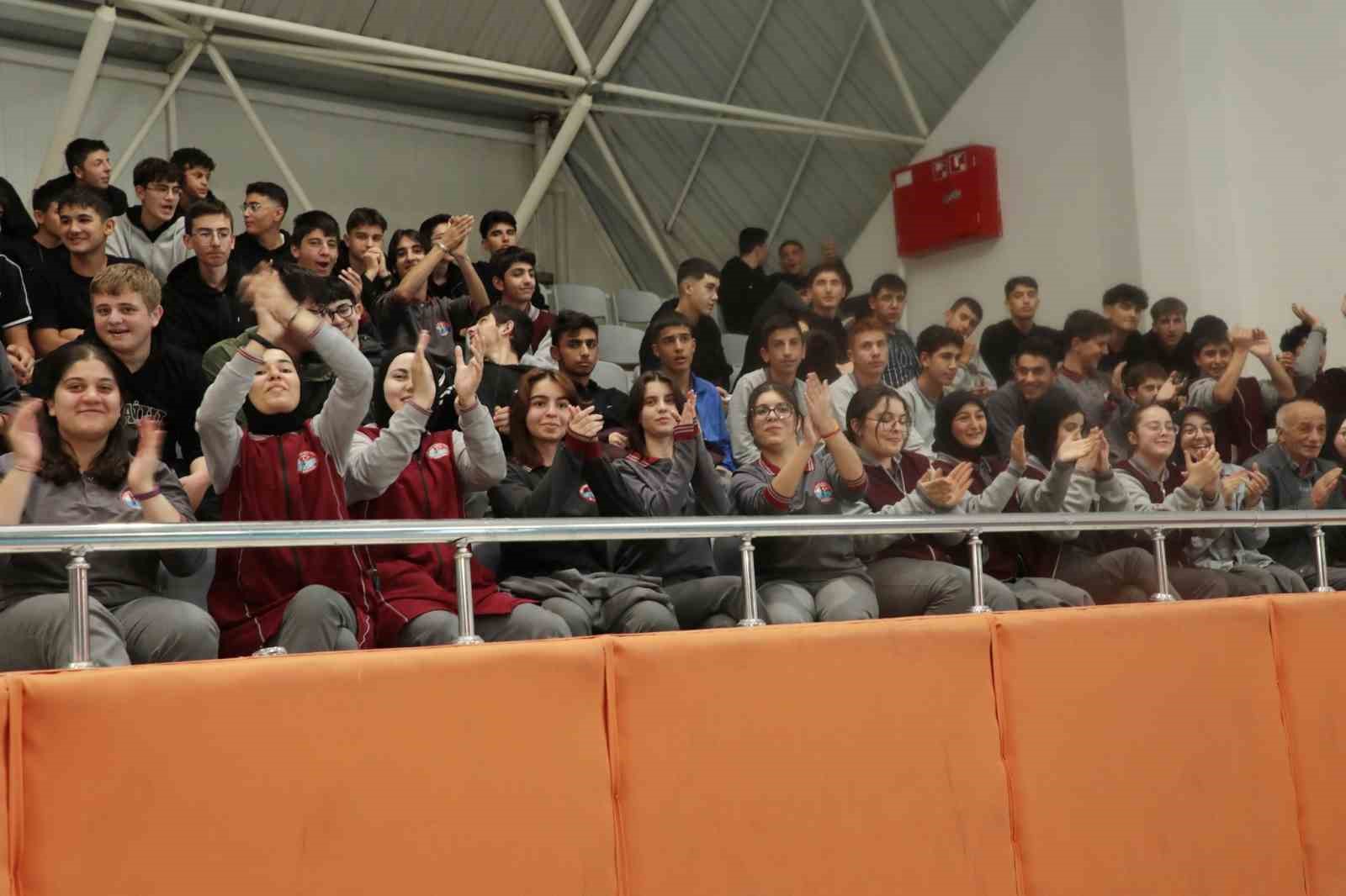 Bayburt&rsquo;ta Liseler Arası Bilgi Yarışması yapıldı
