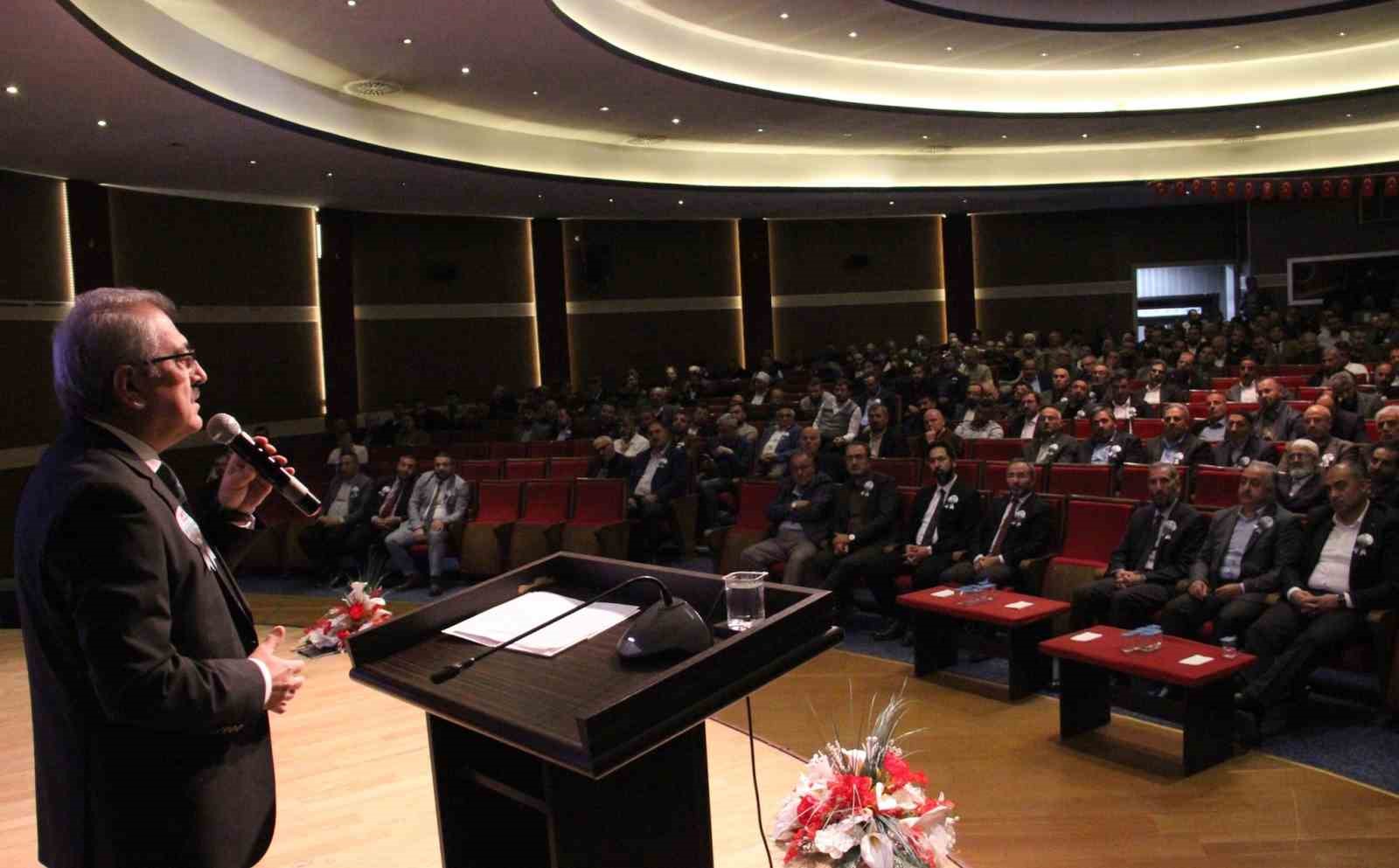 Erzurum’da Mevlid-i Nebi konferansı düzenlendi