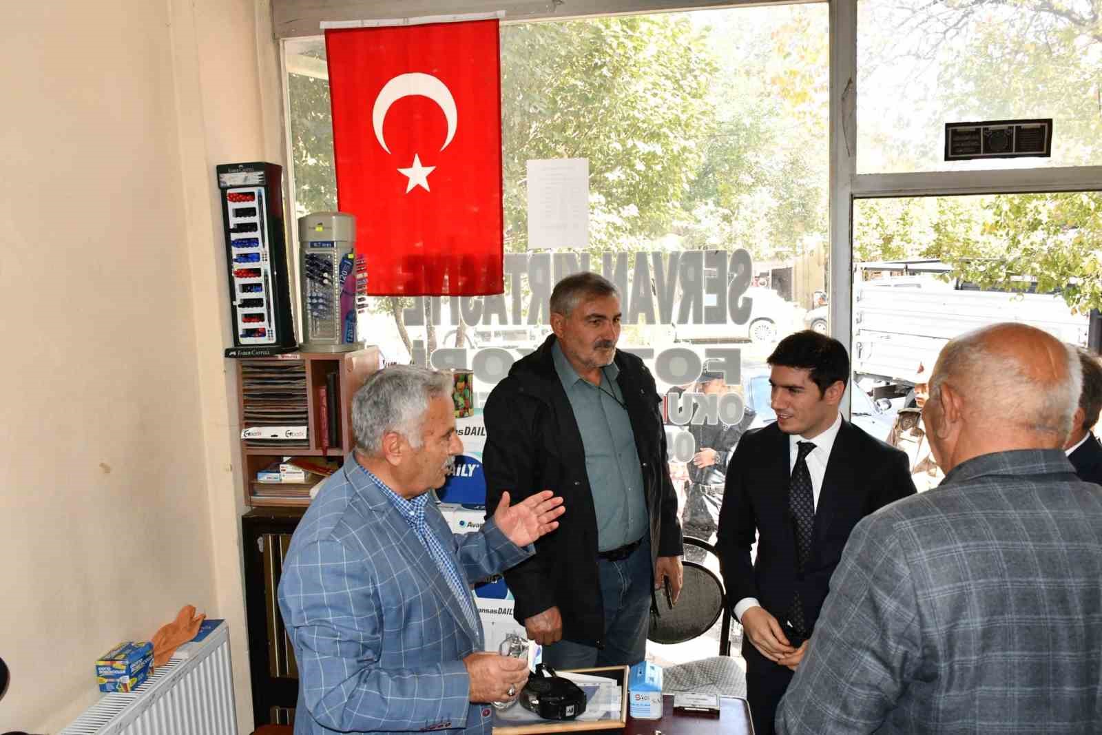 Aralık Kaymakamı G&uuml;lnar, esnaf ve vatandaşların taleplerini dinledi
