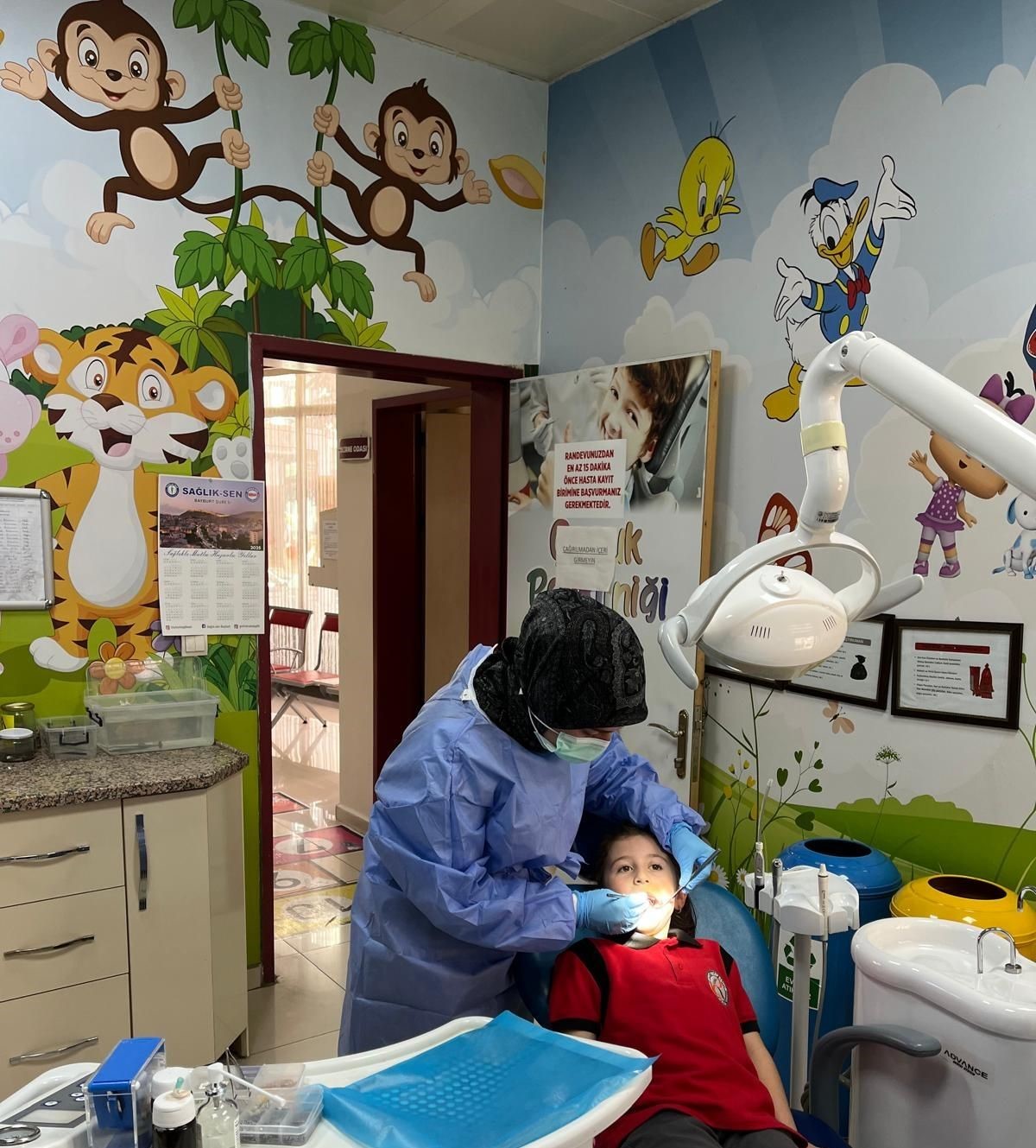 Bayburt Ağız ve Diş Sağlığı Merkezine yeni uzman hekimler atandı