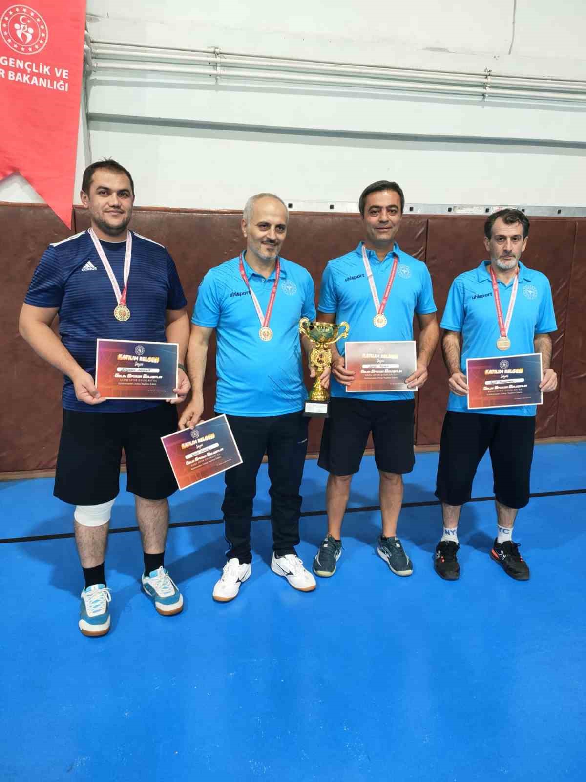 Erzurum İl Sağlık Müdürlüğü Kamu Spor Oyunları’nda şampiyon oldu
