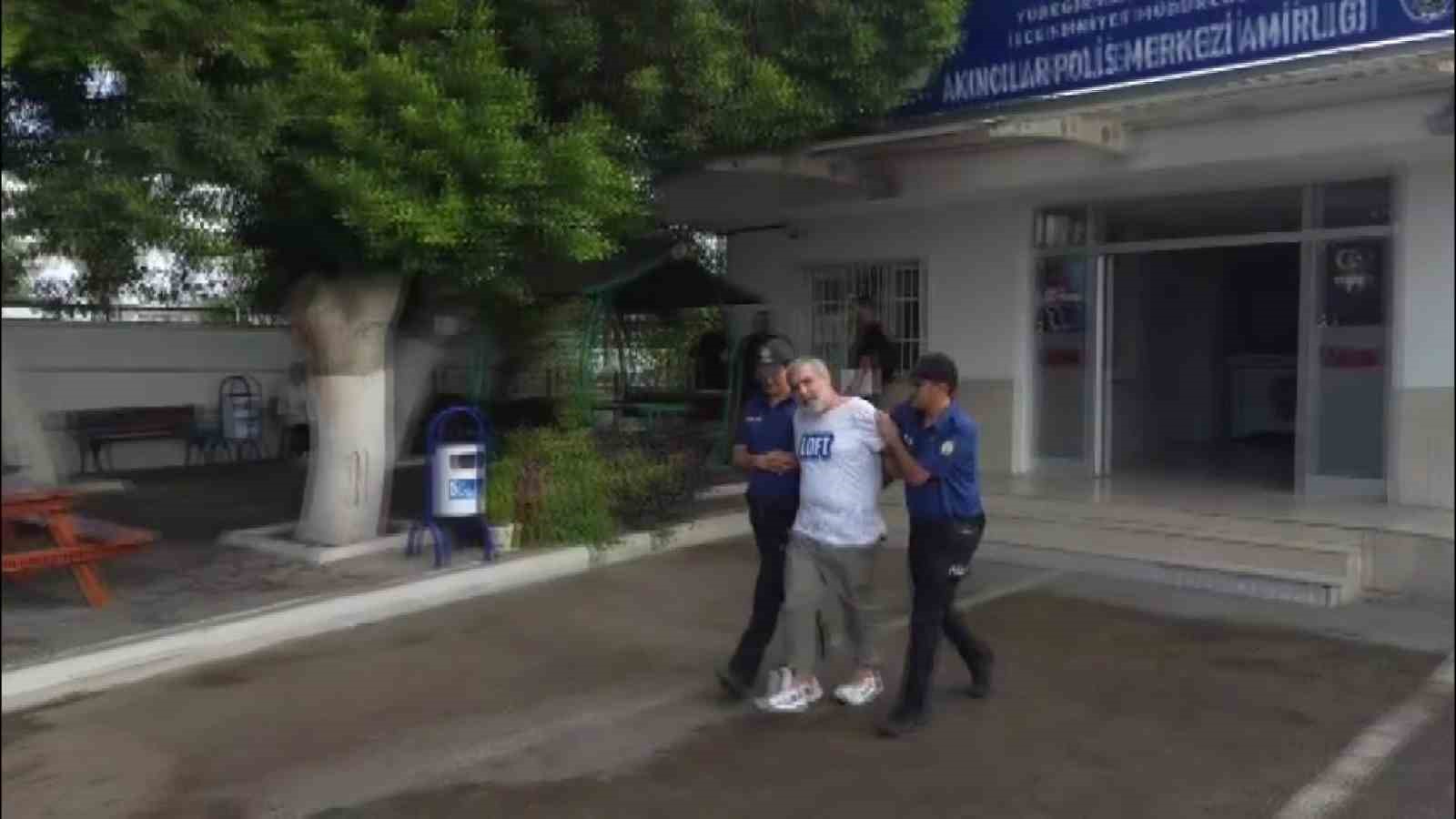 Hırsızlık cezası olan firariden ilginç savunma: "Komiser beni hırsız zannetti"