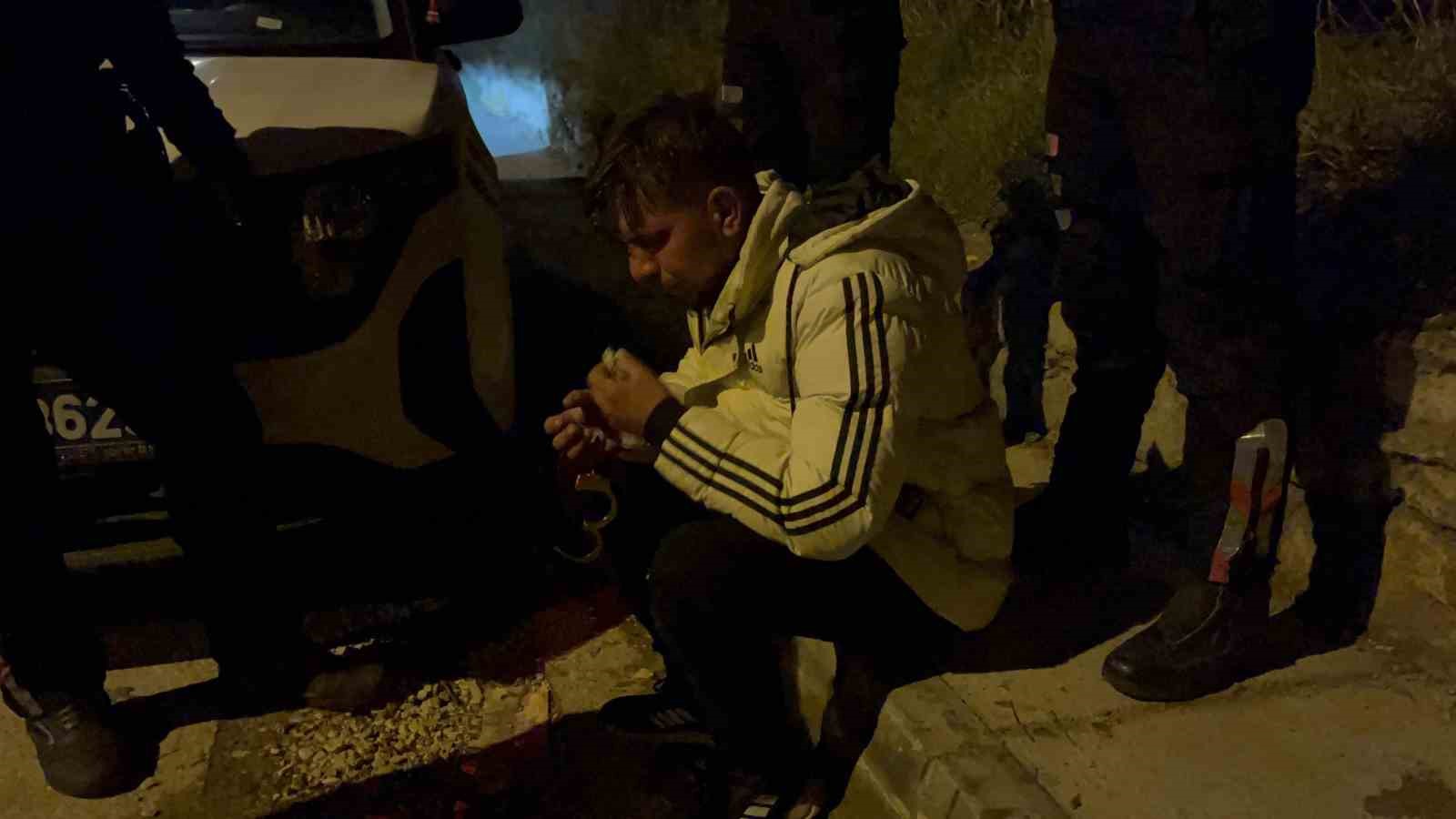 Polisten kaçan ehliyetsiz sürücü ve babasına 57 bin TL para cezası