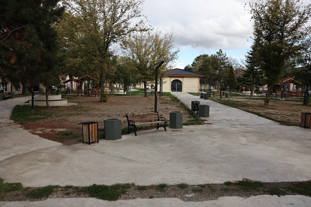 &Ccedil;iniciler &Ccedil;arşısı&rsquo;nda d&uuml;zenleme &ccedil;alışmaları devam ediyor
