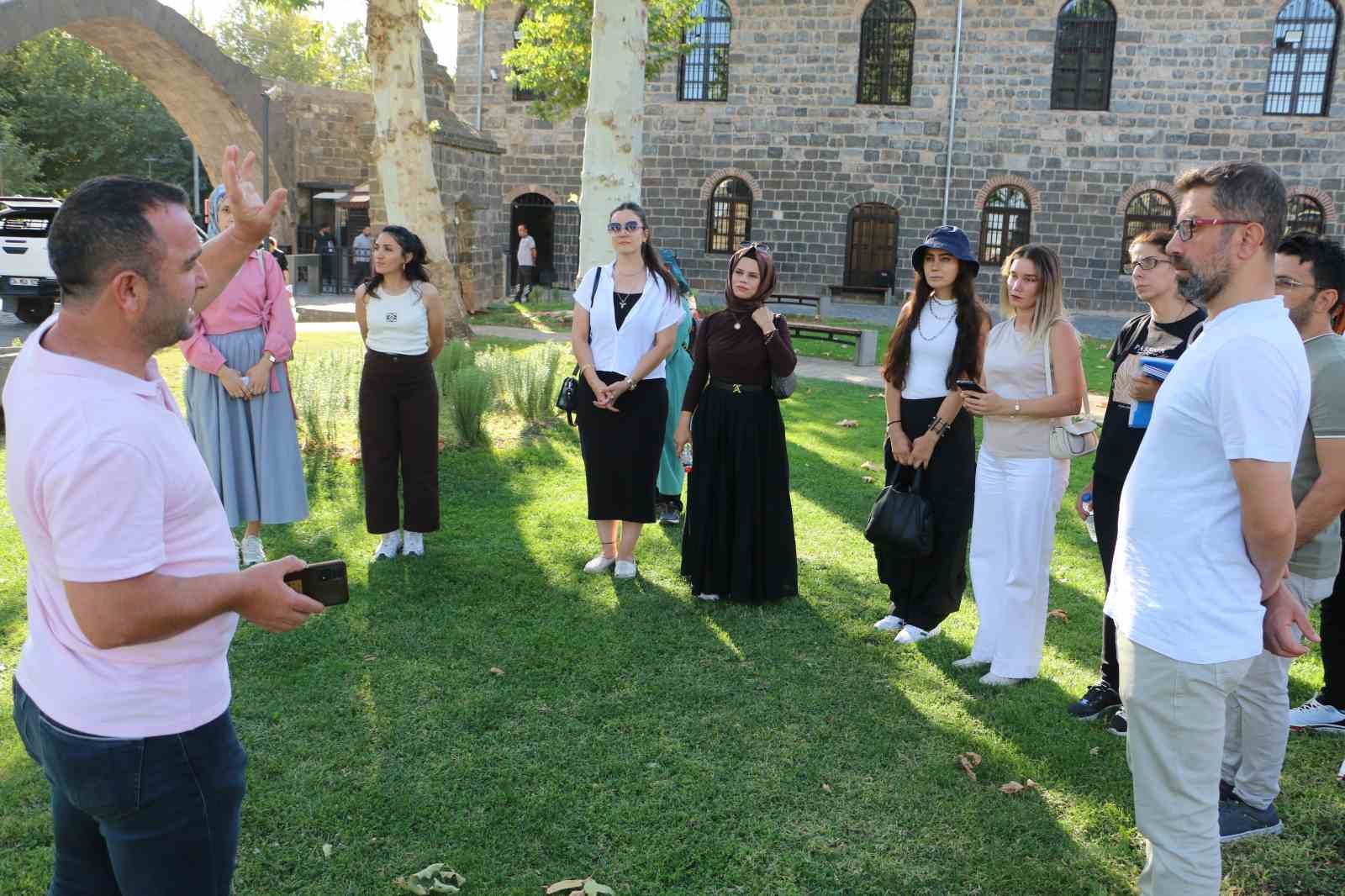 Diyarbakır’da öğretmenlere ’Müze’ temelli eğitim