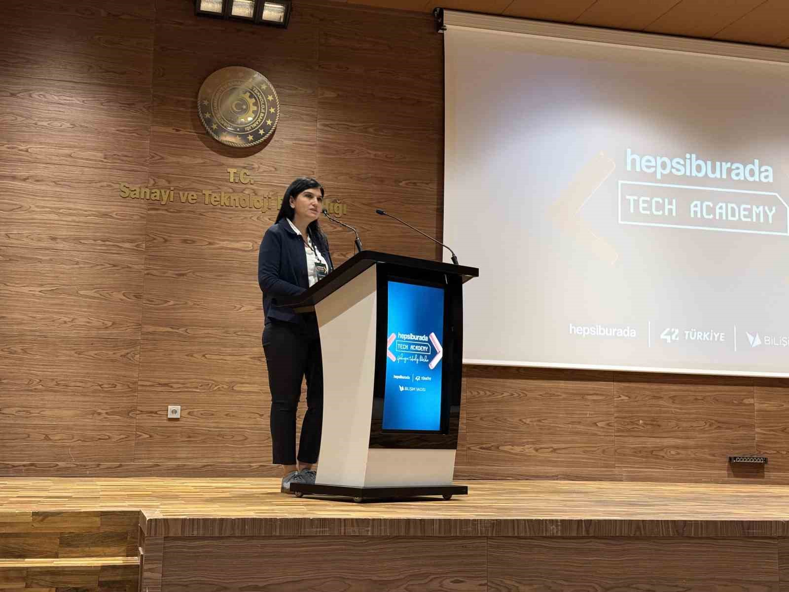 "Hepsiburada Tech Academy" ikinci d&ouml;nem mezunlarını verdi
