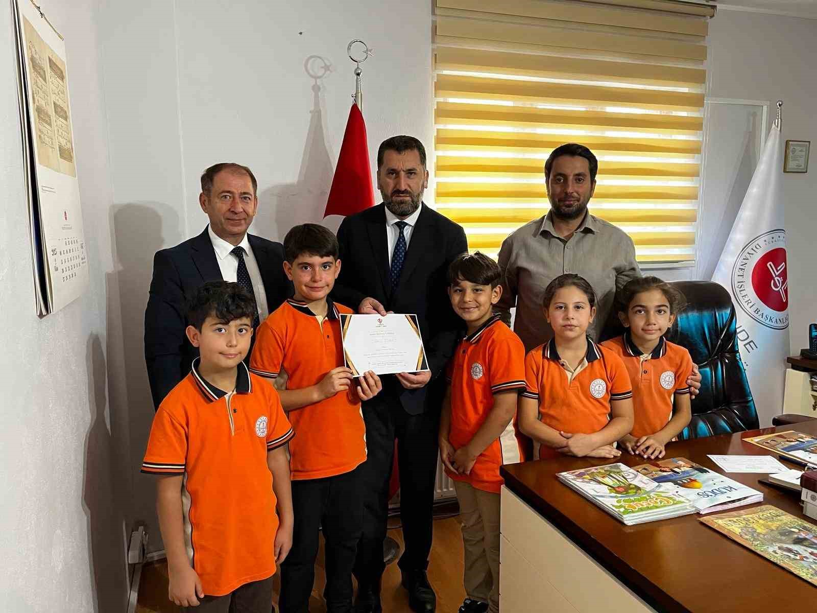 Darende&rsquo;de ilkokul &ouml;ğrencilerinden Gazze ve Filistin&rsquo;e anlamlı destek
