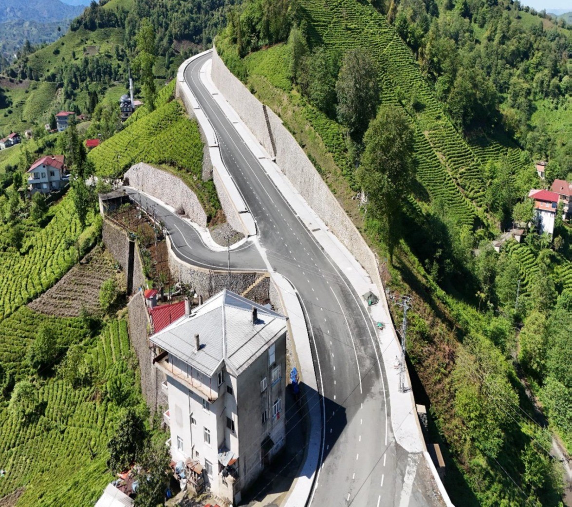 Cumhurbaşkanı Erdoğan Rize&rsquo;de Isırlık Yolu&rsquo;nu yarın hizmete açacak