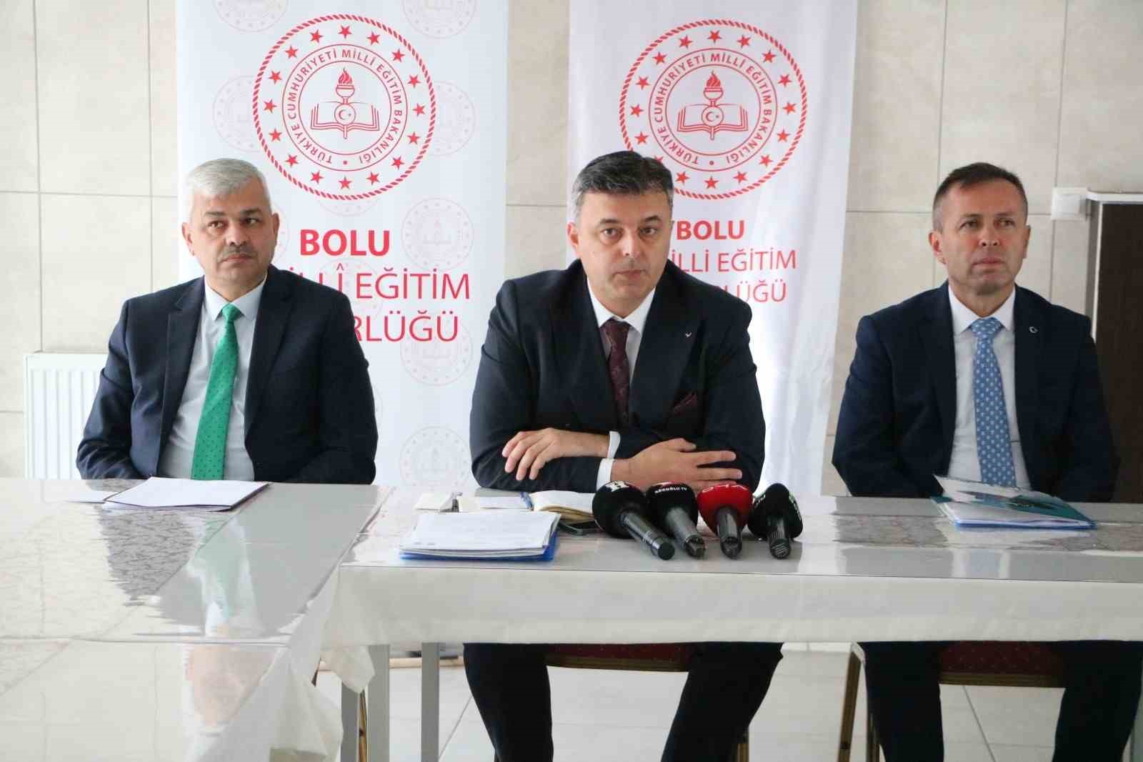 Bolu’da öğretmenlerin kılık-kıyafetlerine düzenleme geliyor
