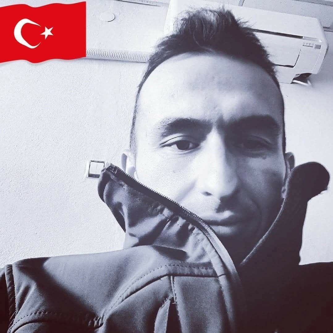 Hastalığı nedeniyle hayatını kaybeden polis memuru son yolculuğuna uğurlandı