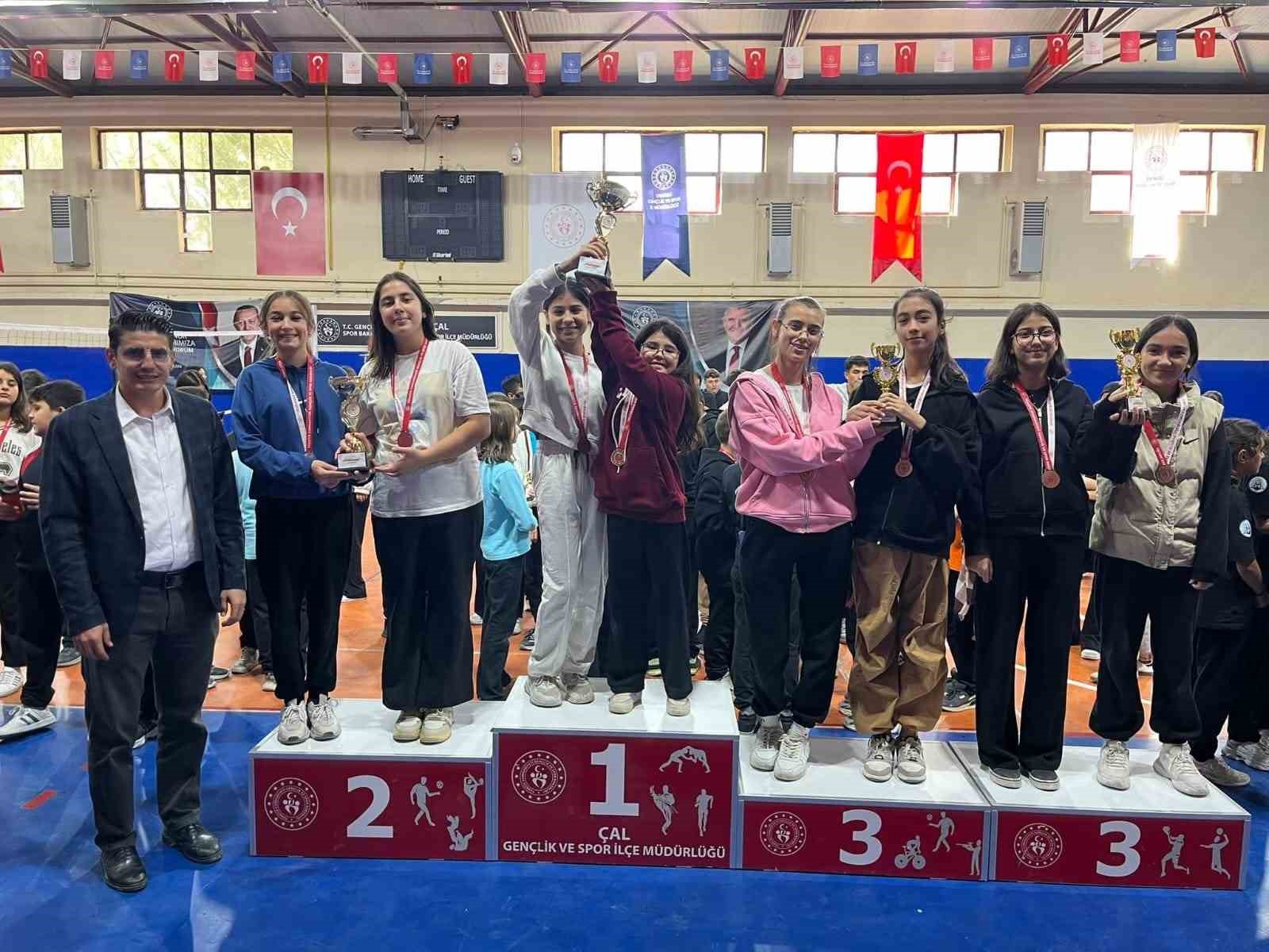 104 sporcu Amatör Spor Haftası’nda kıyasıya yarıştı
