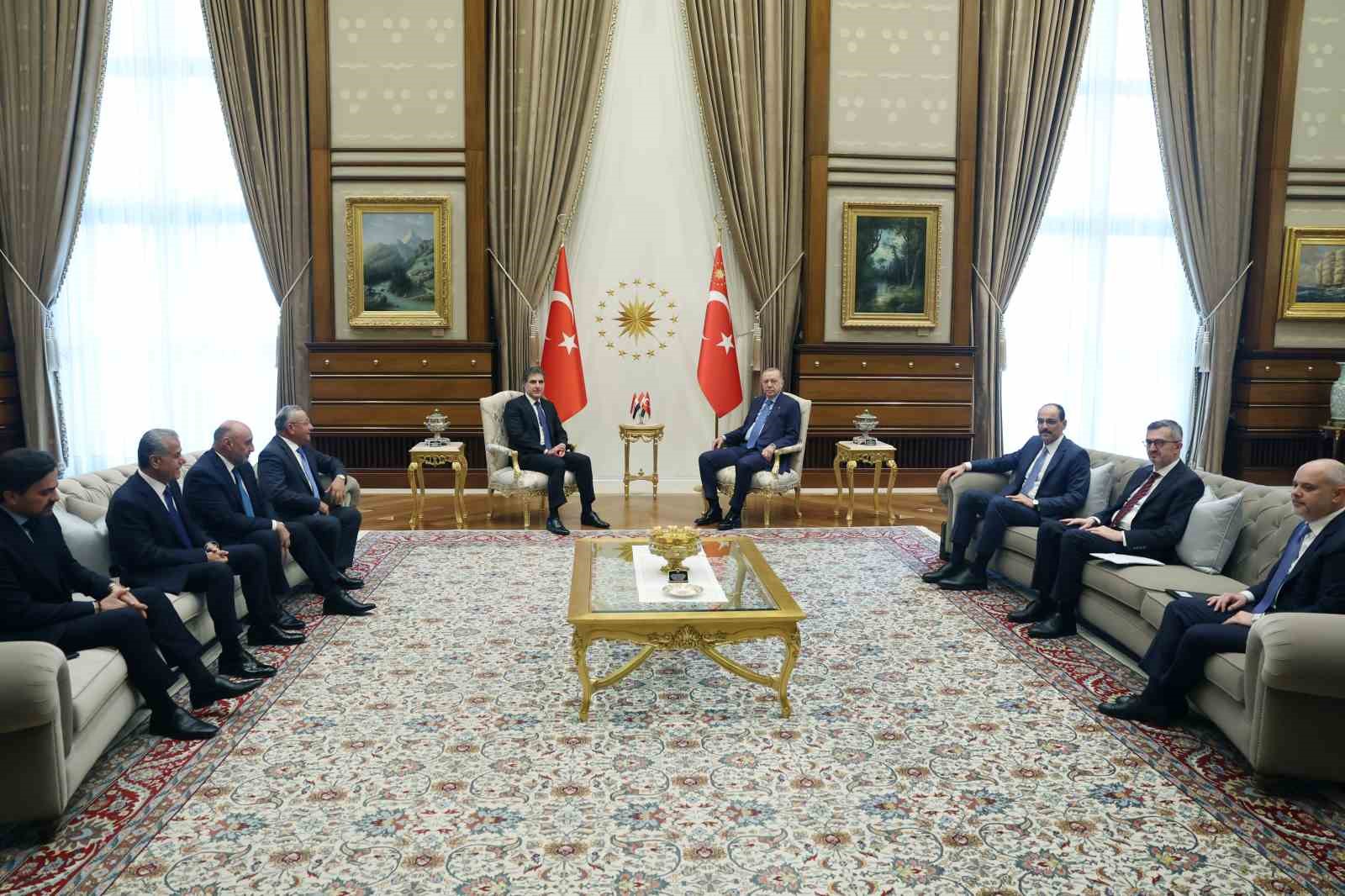 Cumhurbaşkanı Erdoğan, Irak Kürt Bölgesel Yönetimi Başkanı Barzani&rsquo;yi kabul etti.