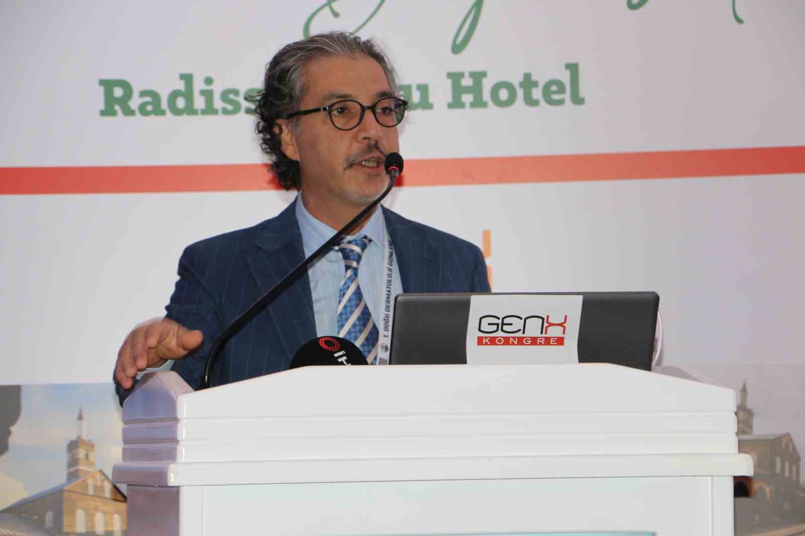 Dermatologlar Diyarbakır&rsquo;da bir araya geldi
