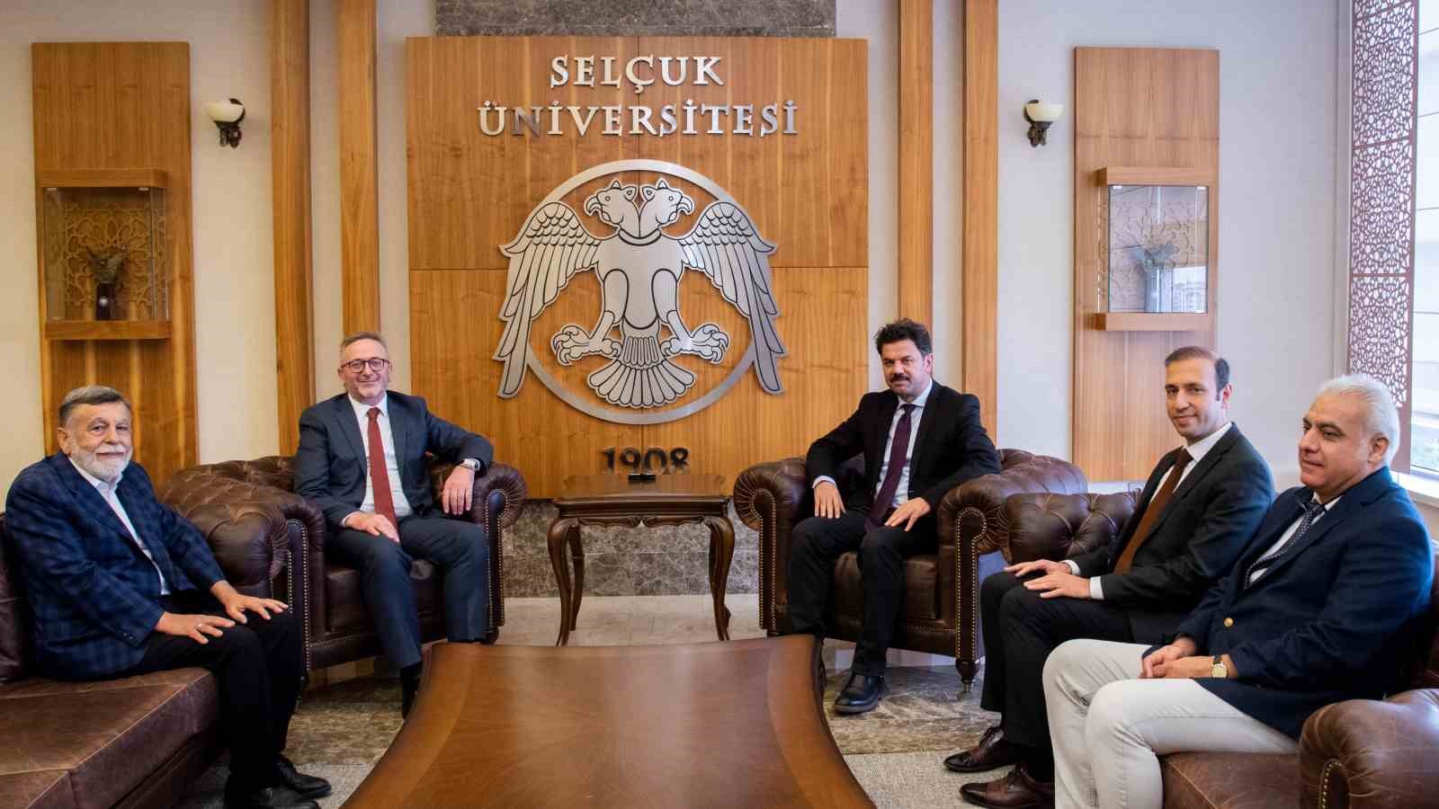 Sel&ccedil;uk &Uuml;niversitesi ve T&uuml;rkiye Yazma Eserler Kurumu arasında &ouml;nemli iş birliği
