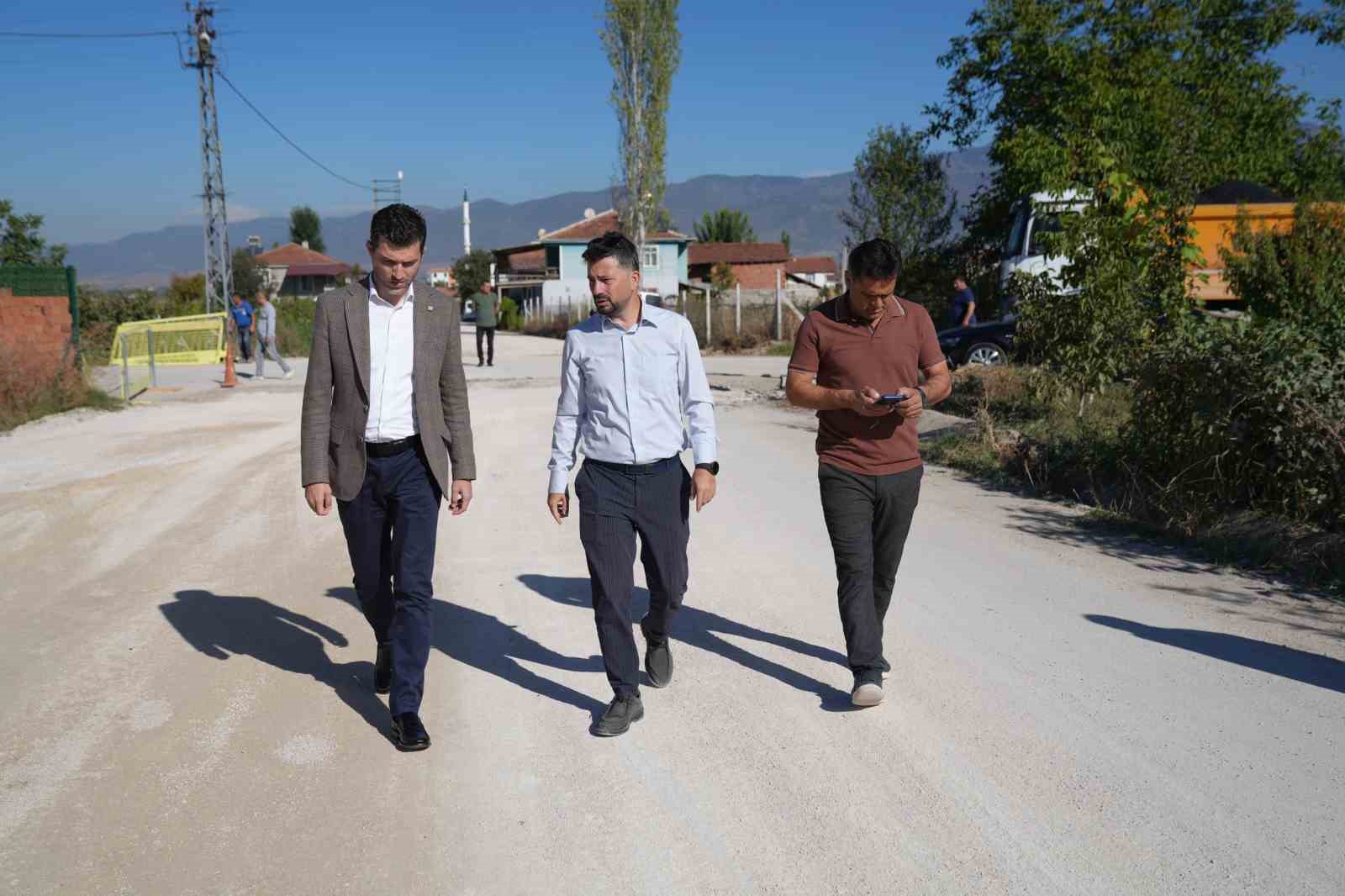 Erbaa’da 2,5 kilometrelik eski Tokat-Erbaa yolu asfaltla buluşuyor