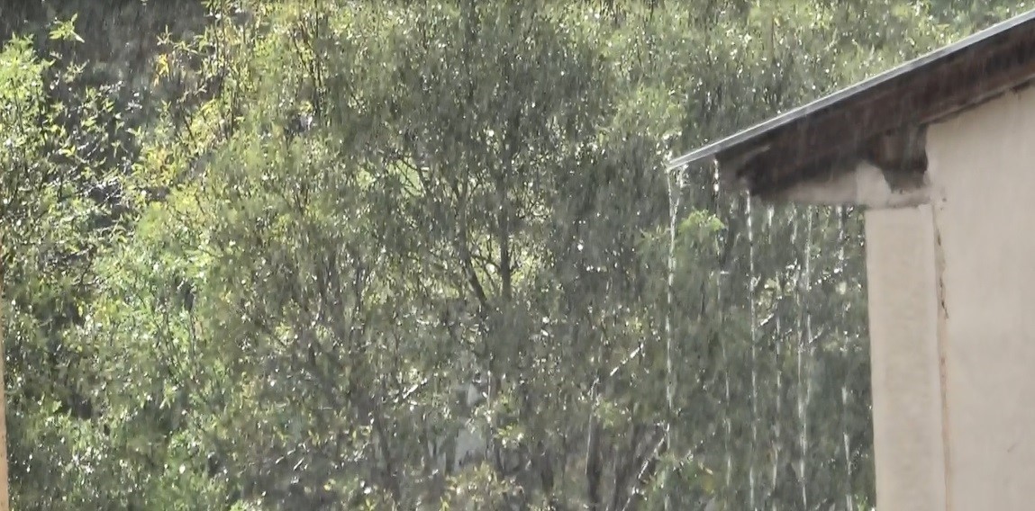 Tunceli’de sağanak yağış etkili oldu