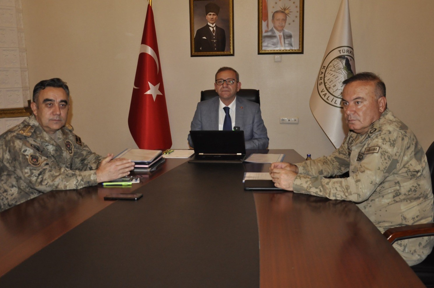 Kars’ta asayiş ve güvenlik toplantısı yapıldı