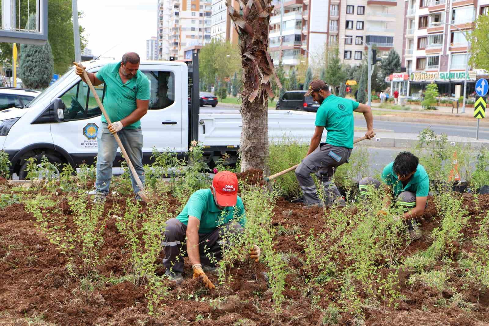 Diyarbakır&rsquo;da &uuml;styapı &ccedil;alışmaları

