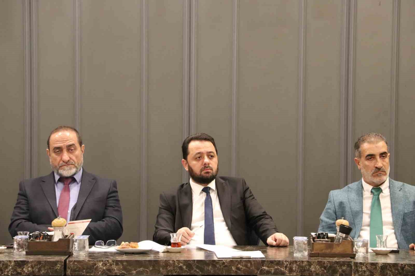 Camiler ve Din Görevlileri Haftası etkinliklerinin yanı sıra idari konular masaya yatırıldı.