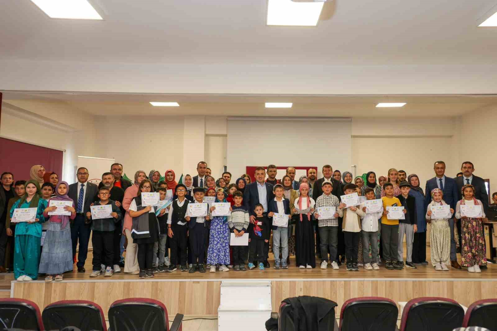 Kooperatifçilik temalı ’Lider çocuk tarım kampı’ Bilecik’te tamamlandı