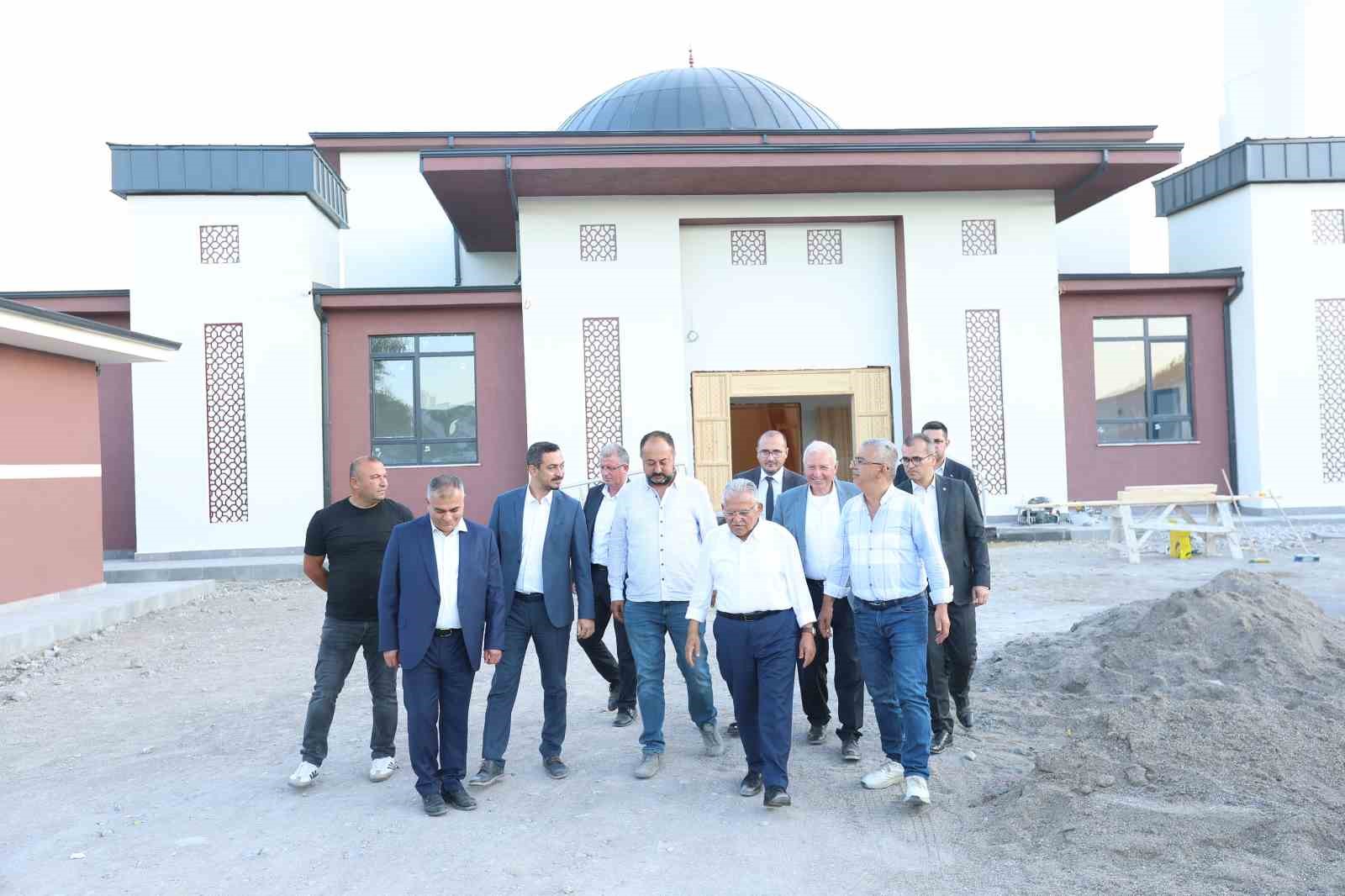 Abbar mahallesindeki cami inşaatında sona yaklaşıldı
