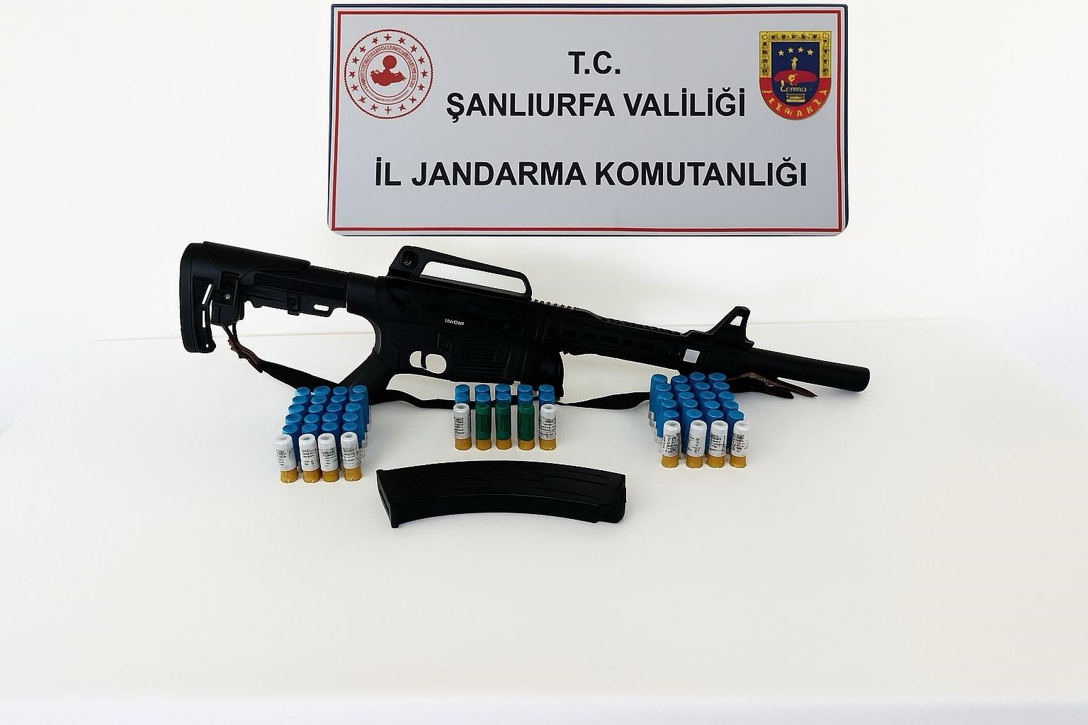 Şanlıurfa’da 13 ruhsatsız silah ile mühimmat ele geçirildi