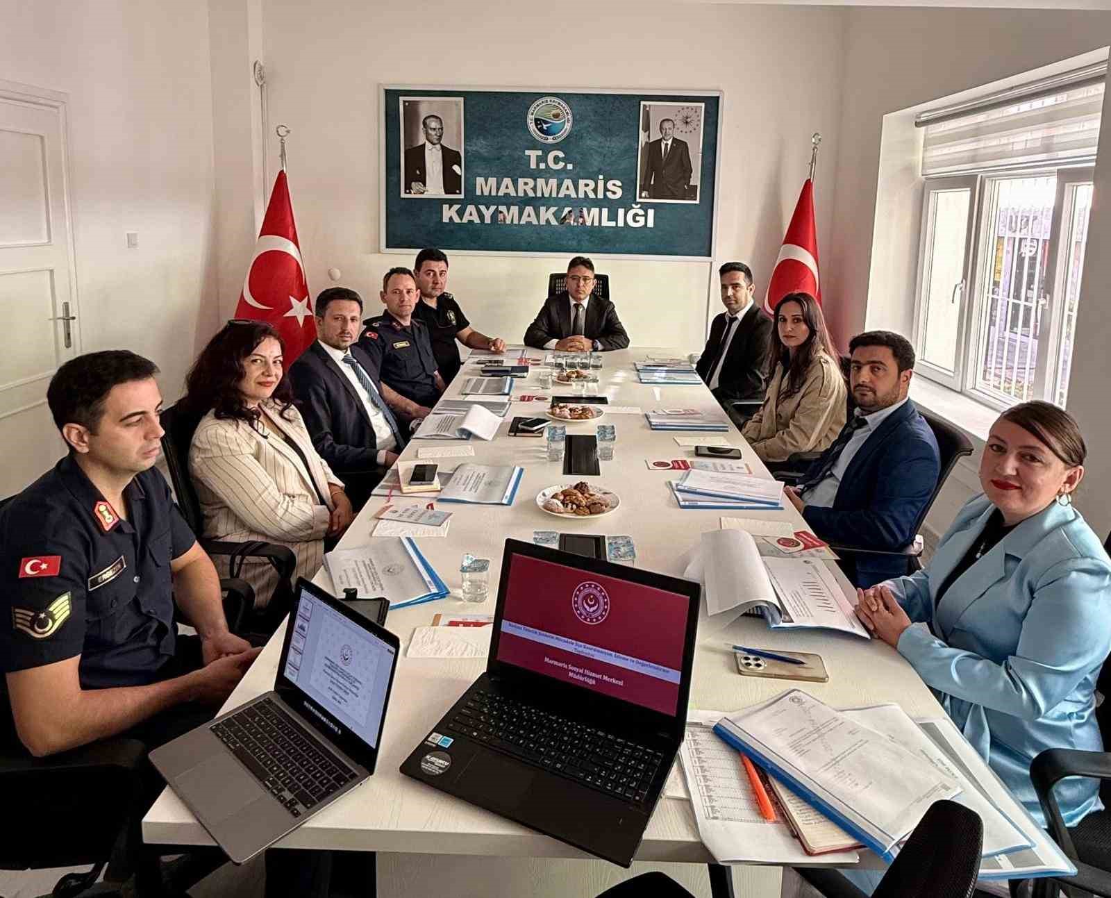 Marmaris’te kadına yönelik şiddetle mücadele ve çocuk koruma toplantısı yapıldı