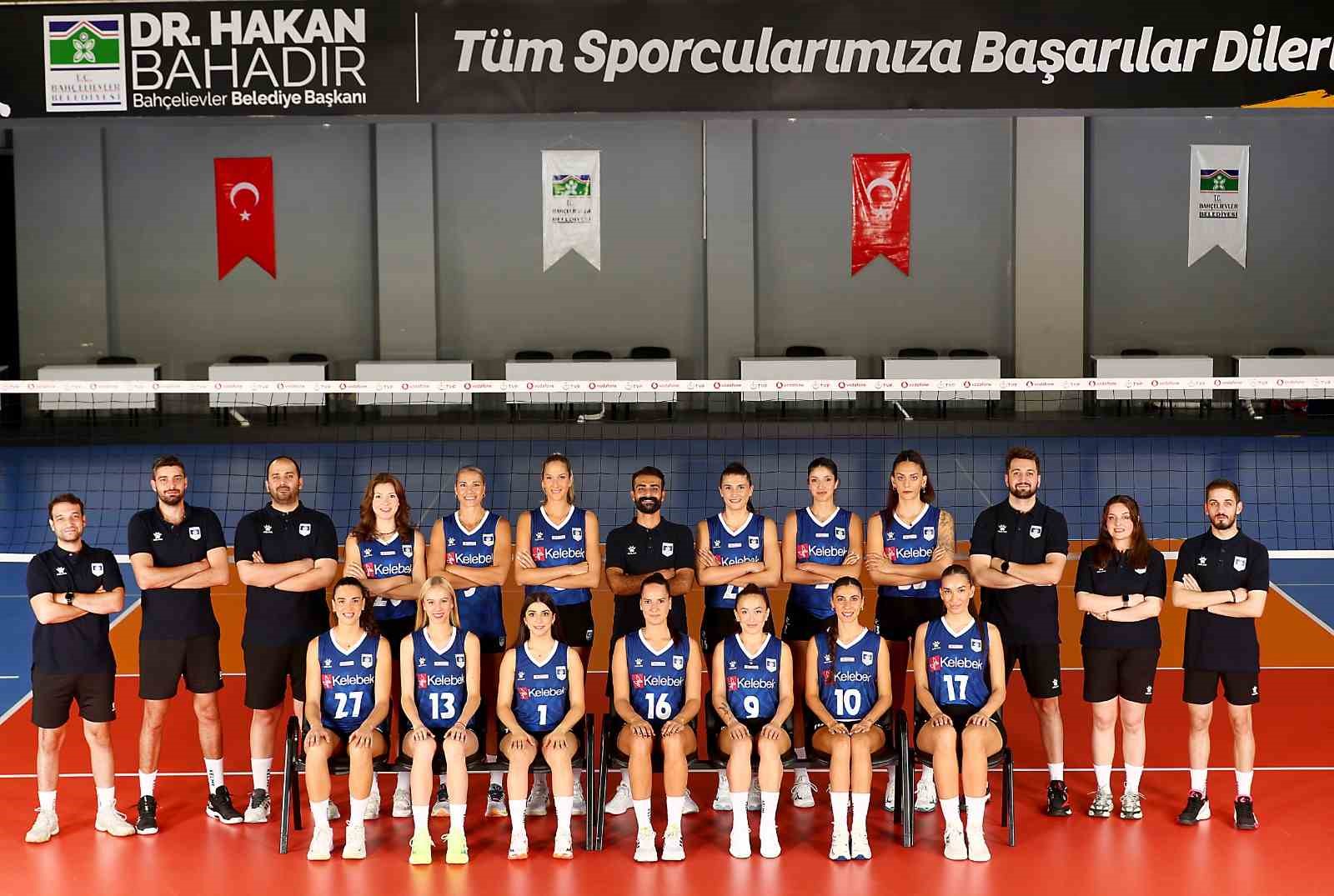 Bahçelievler Belediye Spor Kulübü Kadın Voleybol Takımı sponsorluk anlaşmasını yeniledi
