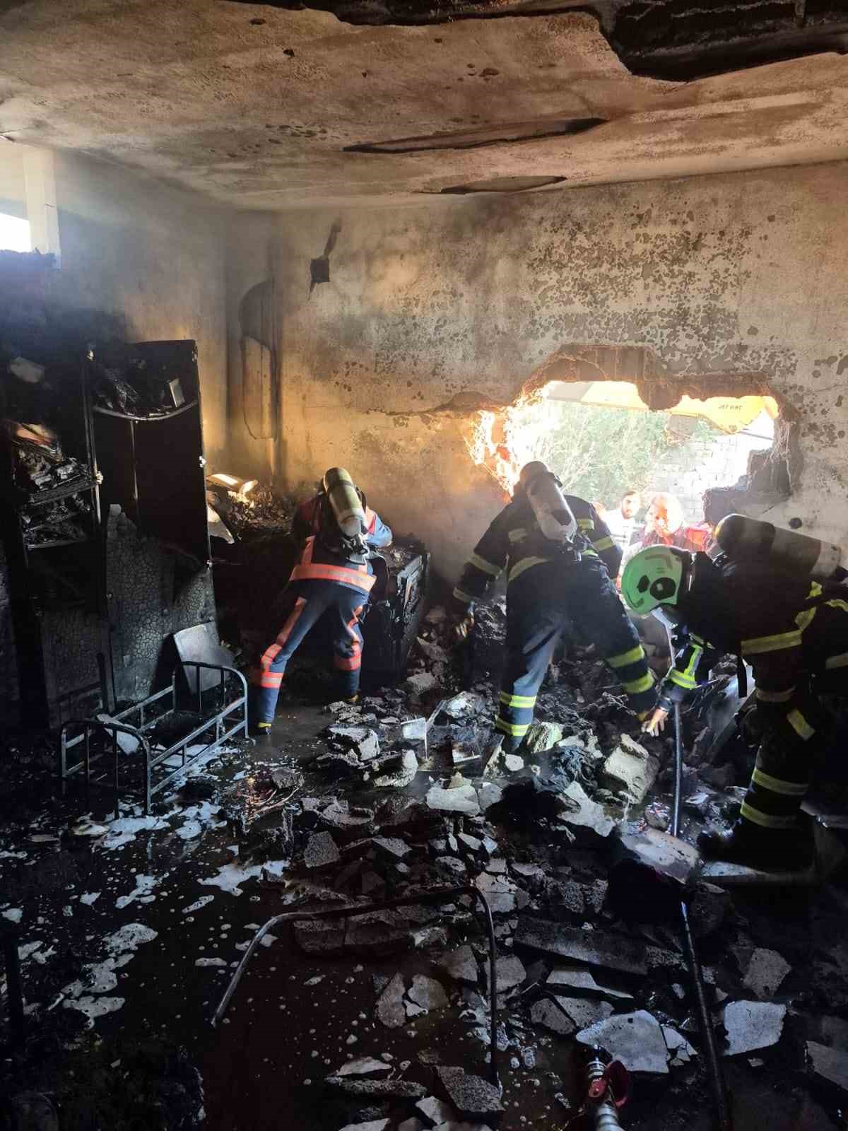 Mardin’deki yangın 5 yaşındaki çocuğu hayattan kopardı